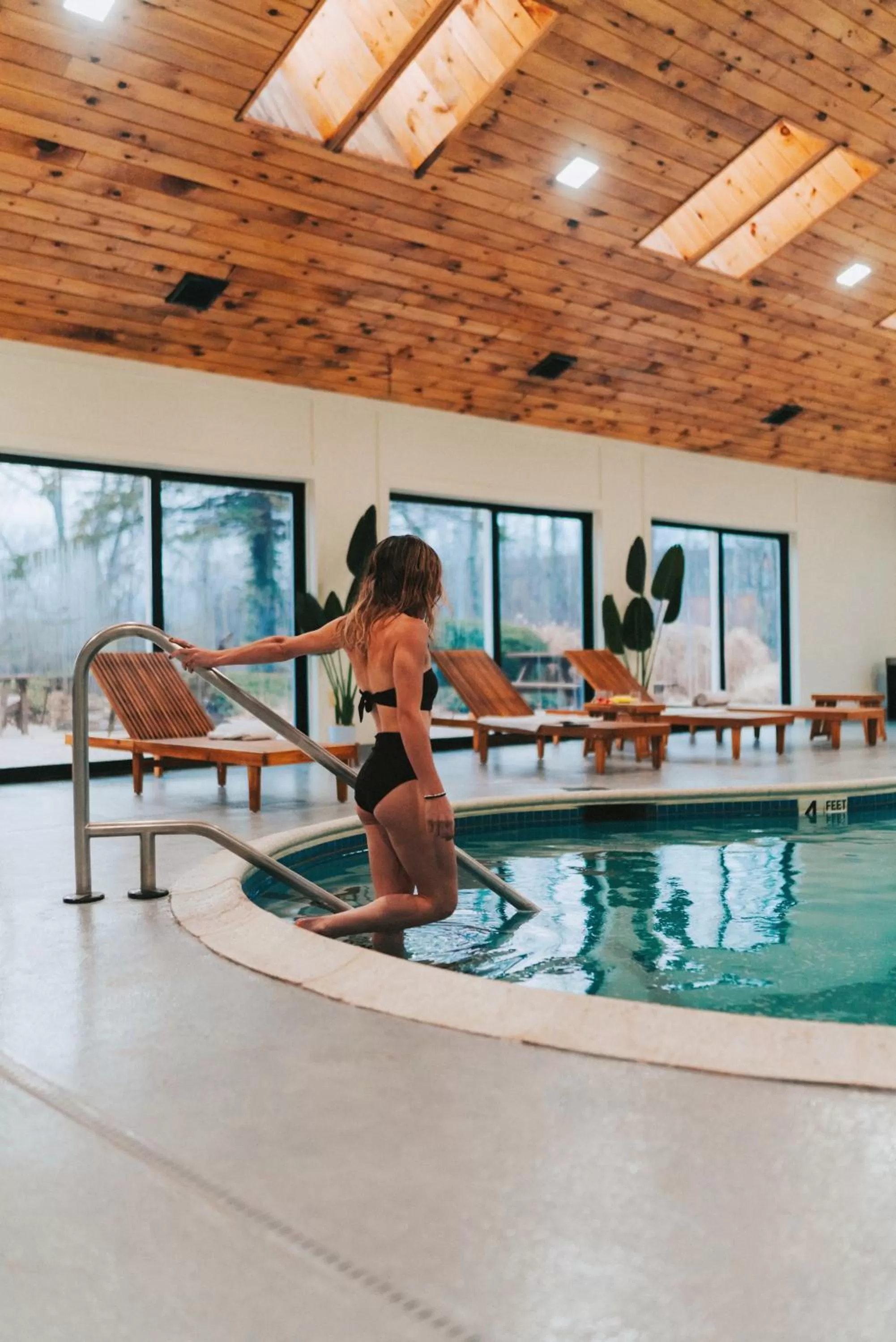 Swimming pool in Hotel Vienna