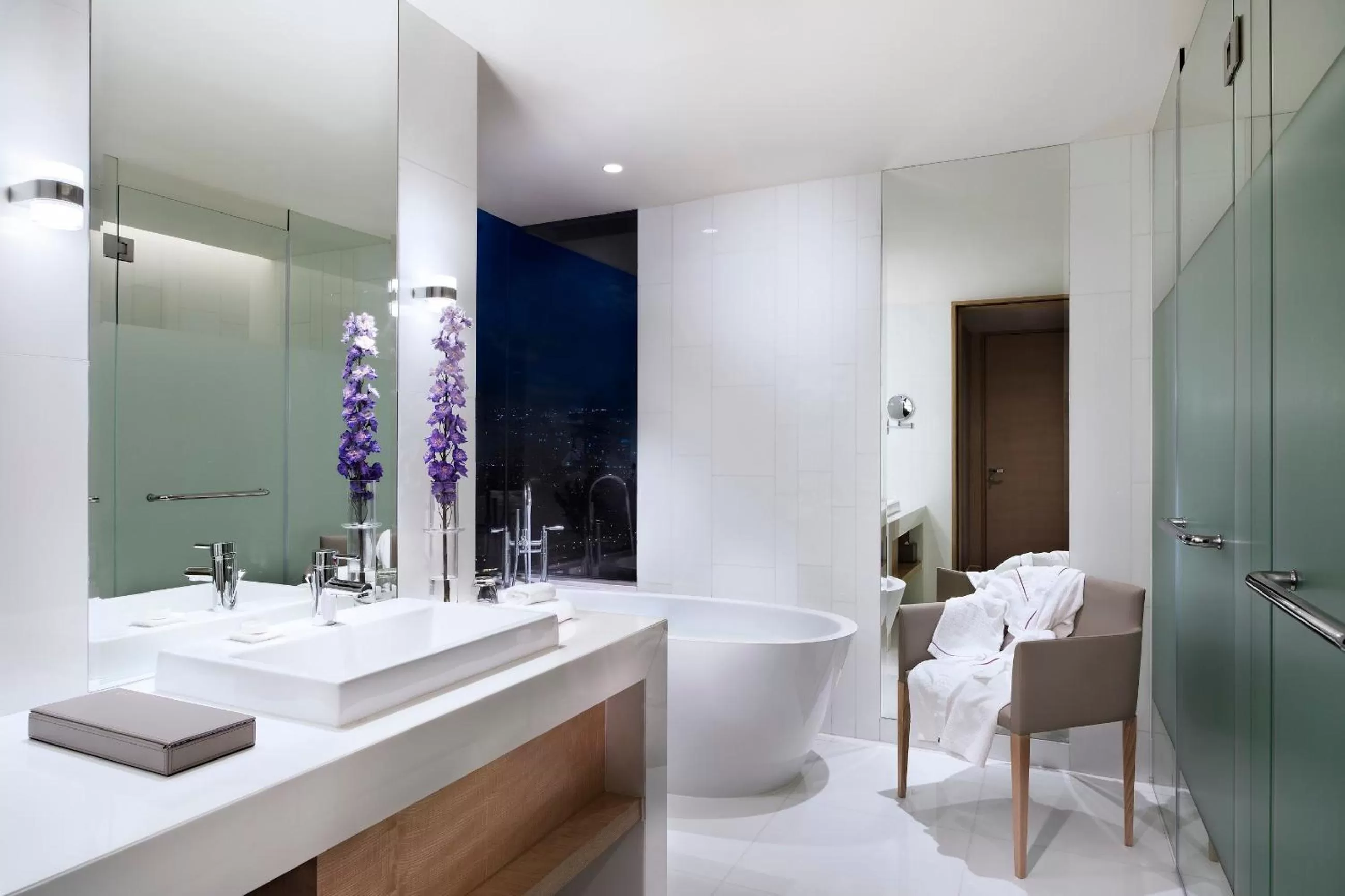 Bathroom in Avani Plus Riverside Bangkok Hotel