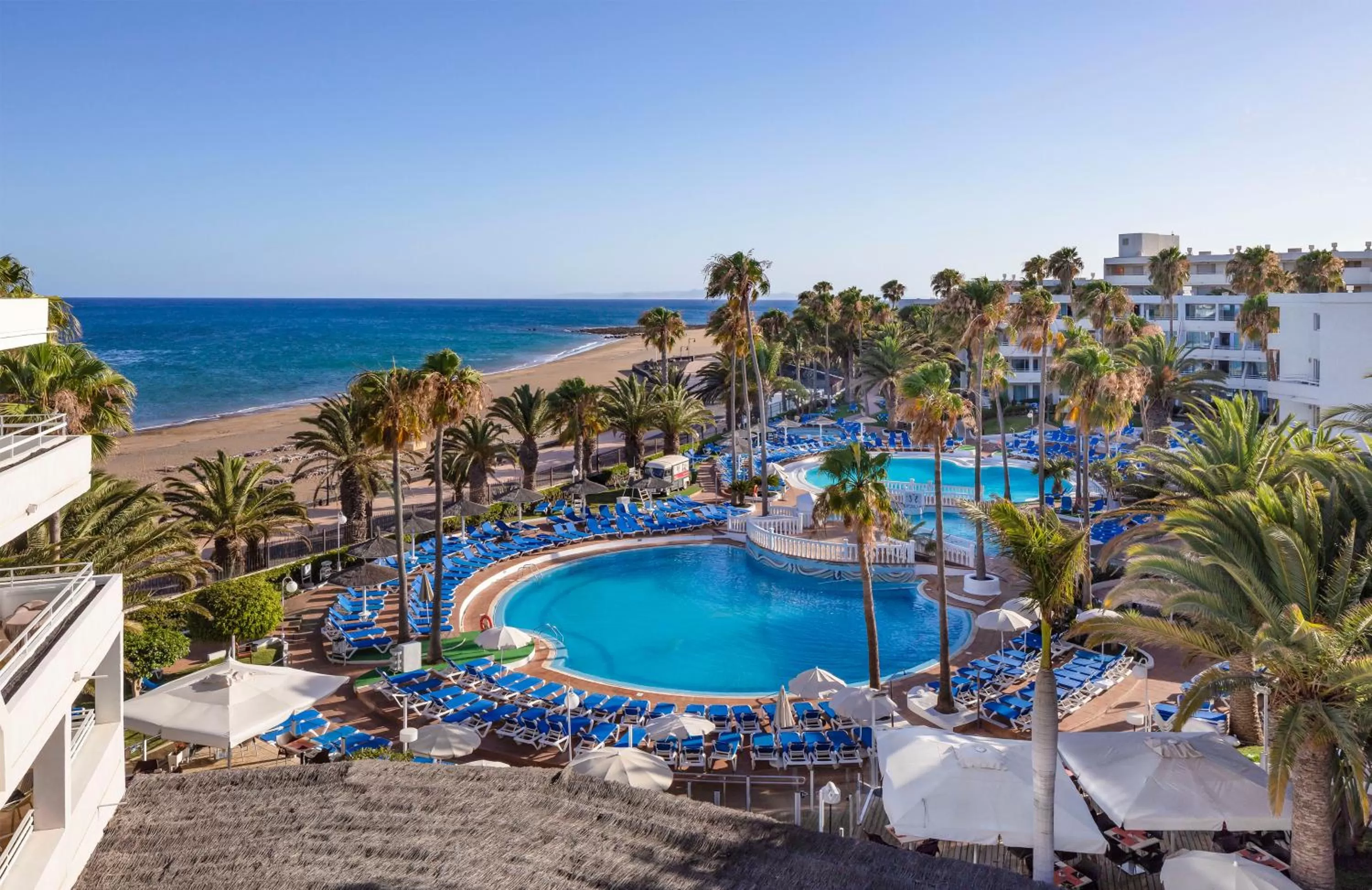 Beach in Sol Lanzarote - All Inclusive