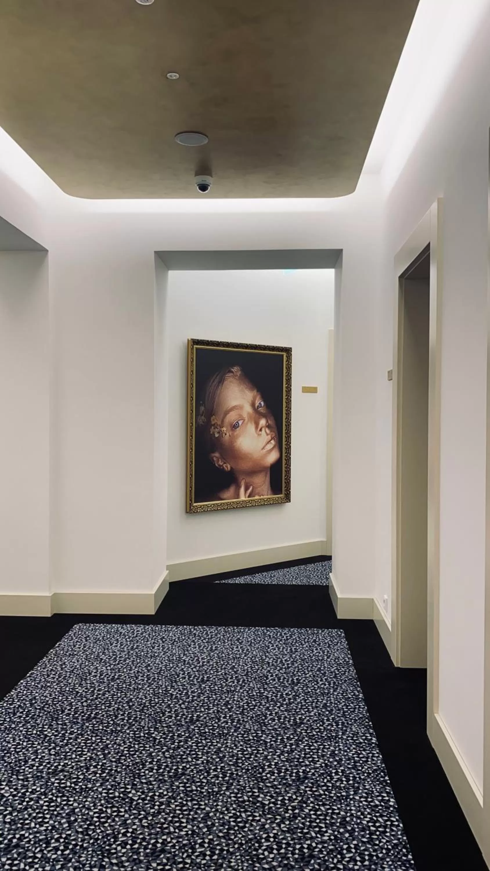 Property building in The Gold Bank