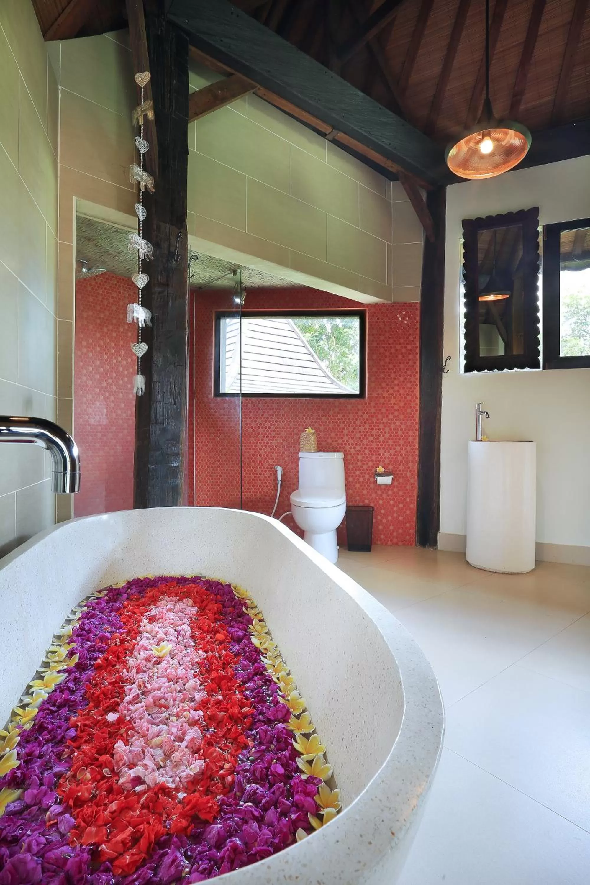 Bathroom in Gusde Tranquil Villas by EPS