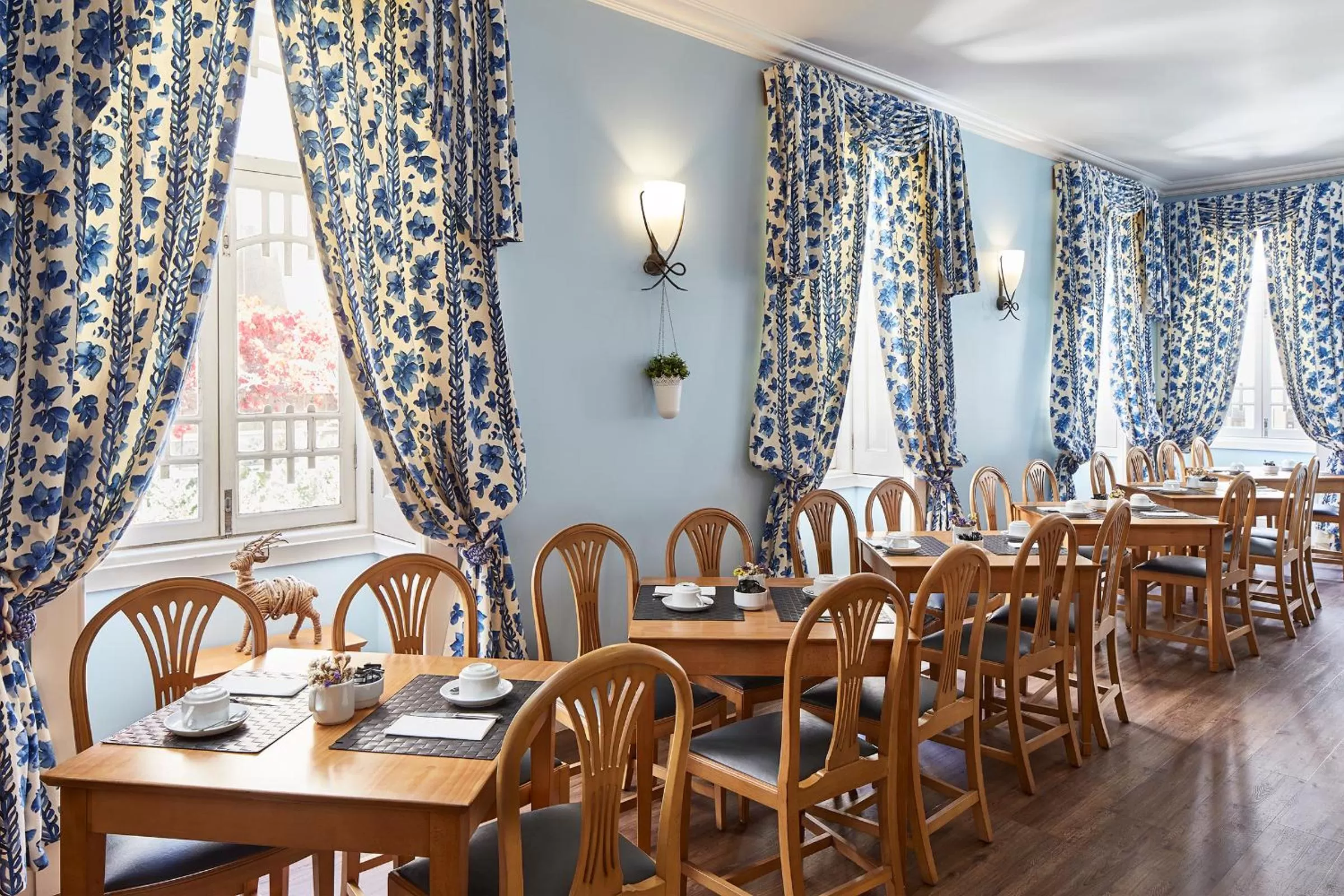 Breakfast in Hotel As Americas