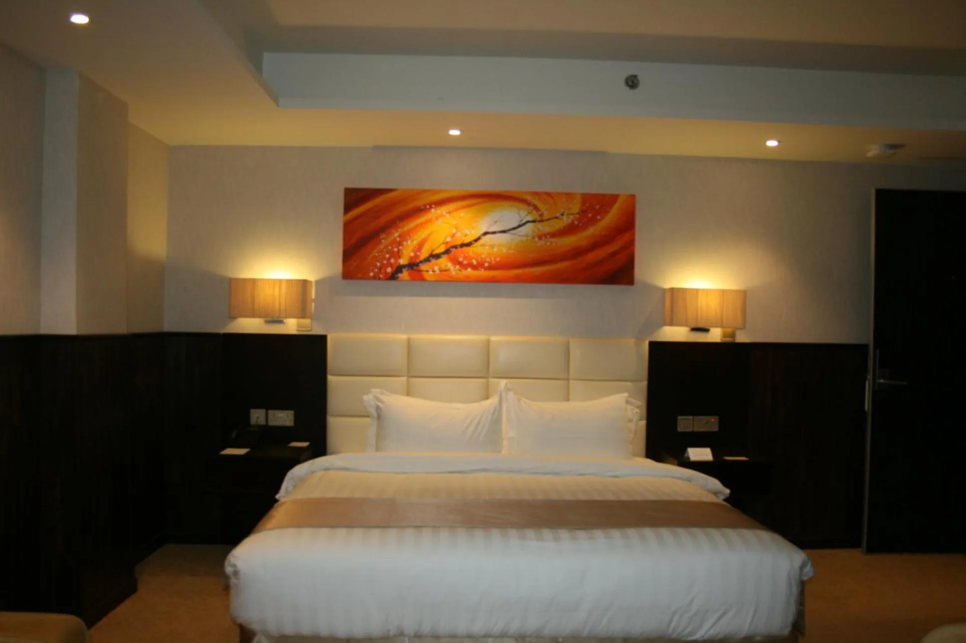 Bedroom, Bed in The Secure Inn Hotel Muscat
