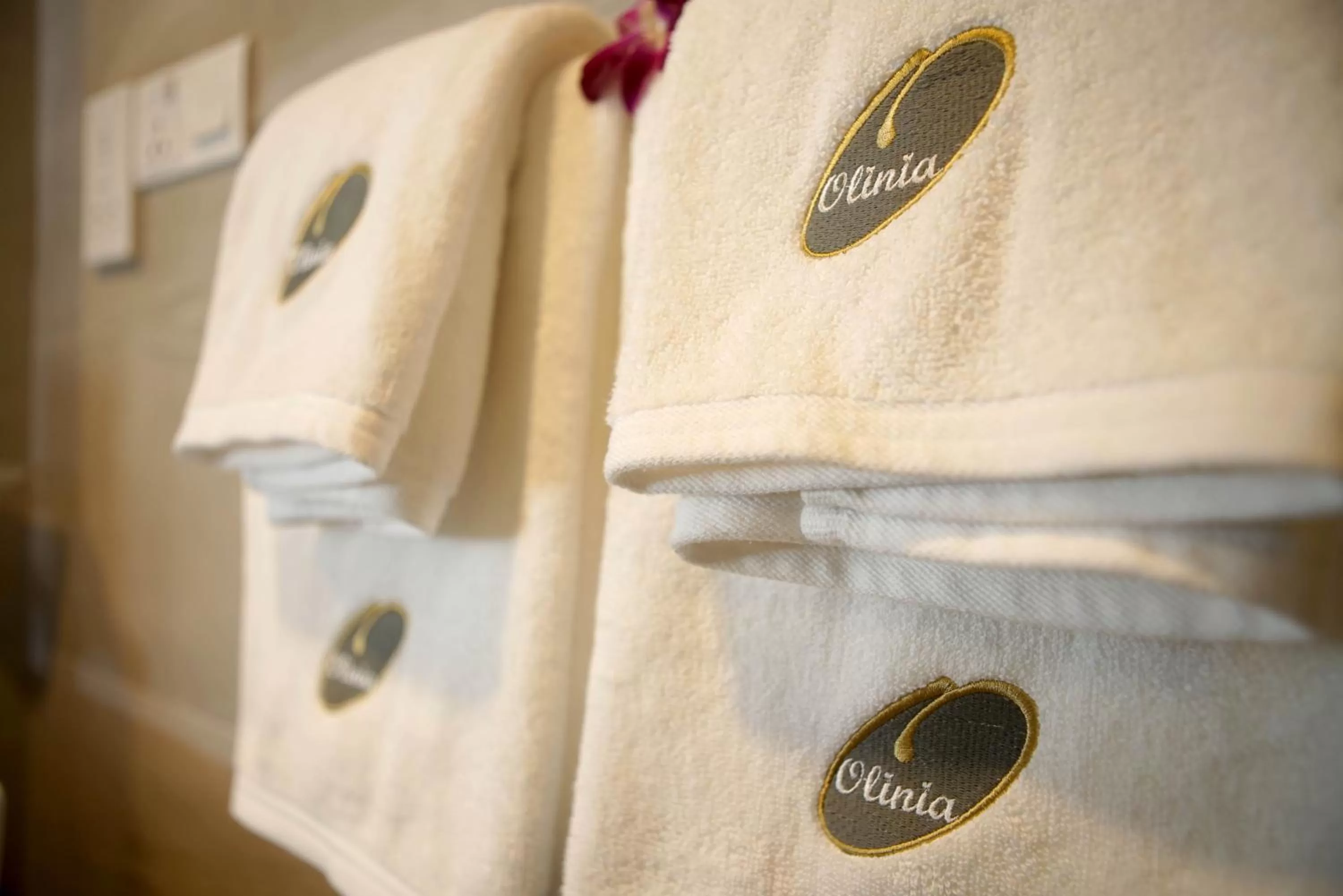 Bathroom in Olinia Airport Hotel