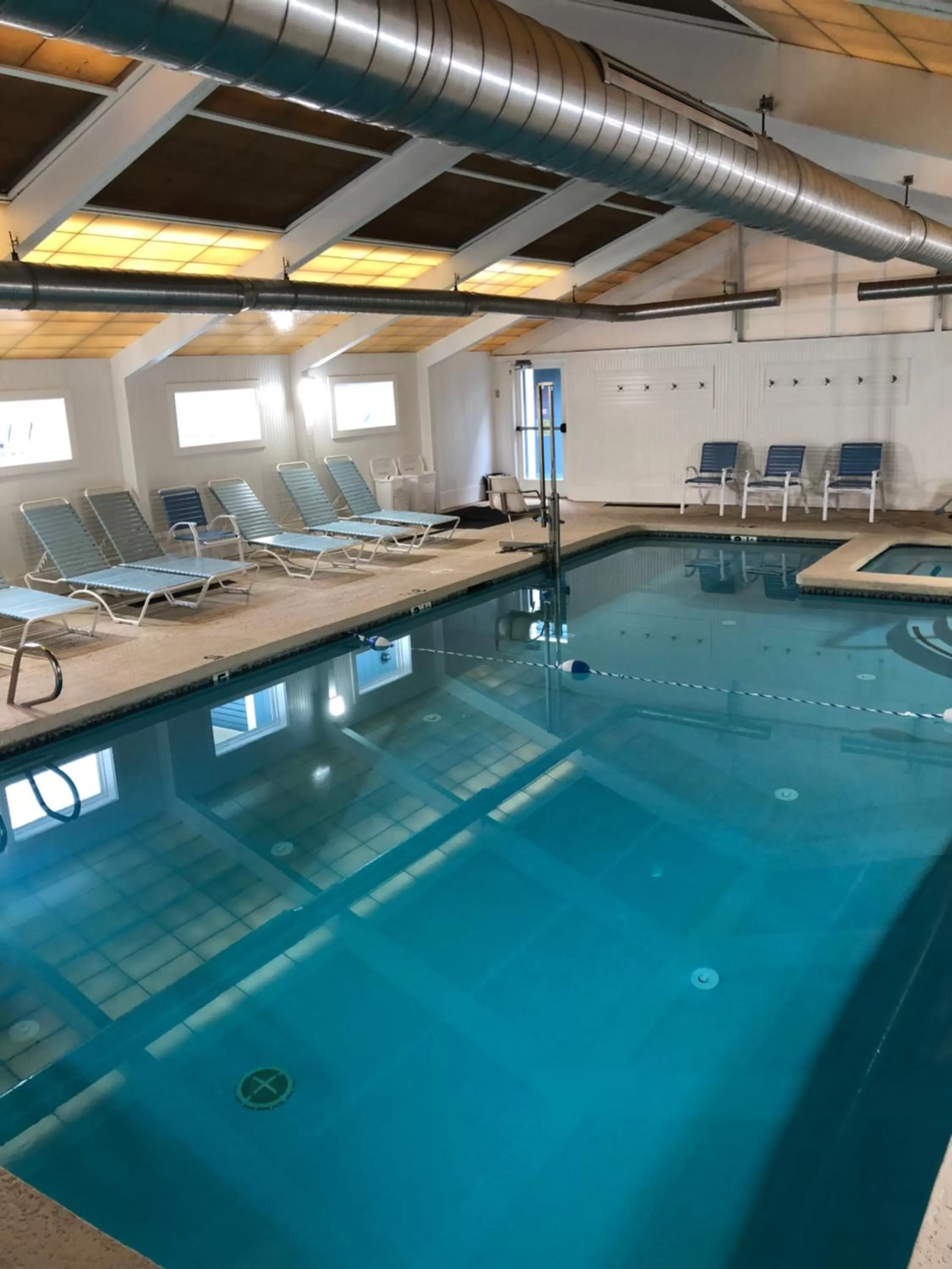 Swimming pool in Seacastles Resort