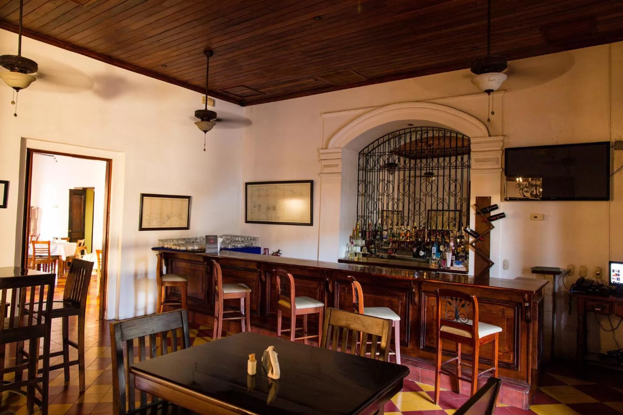 Swimming pool in Hotel la Perla Leon