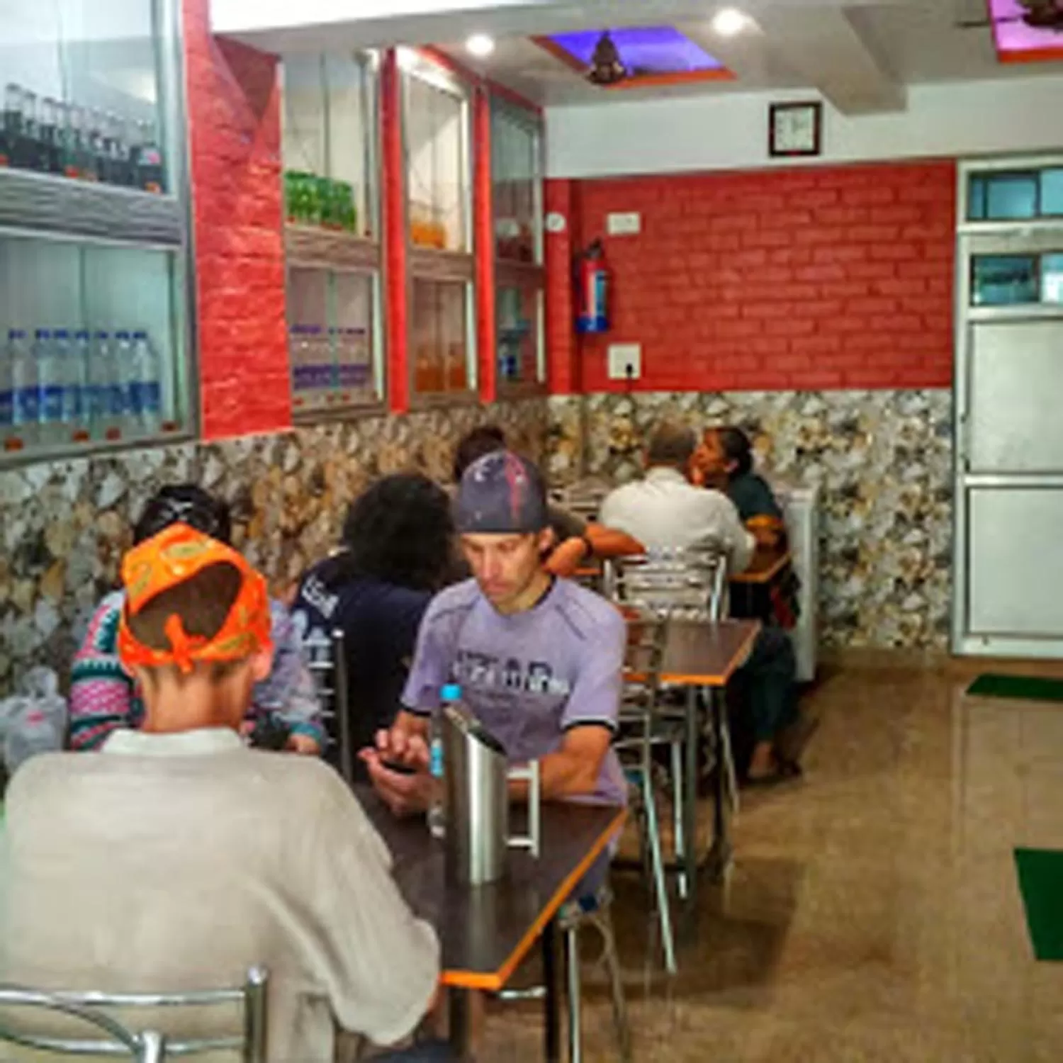 Restaurant/places to eat in Hotel Aakash Ganga