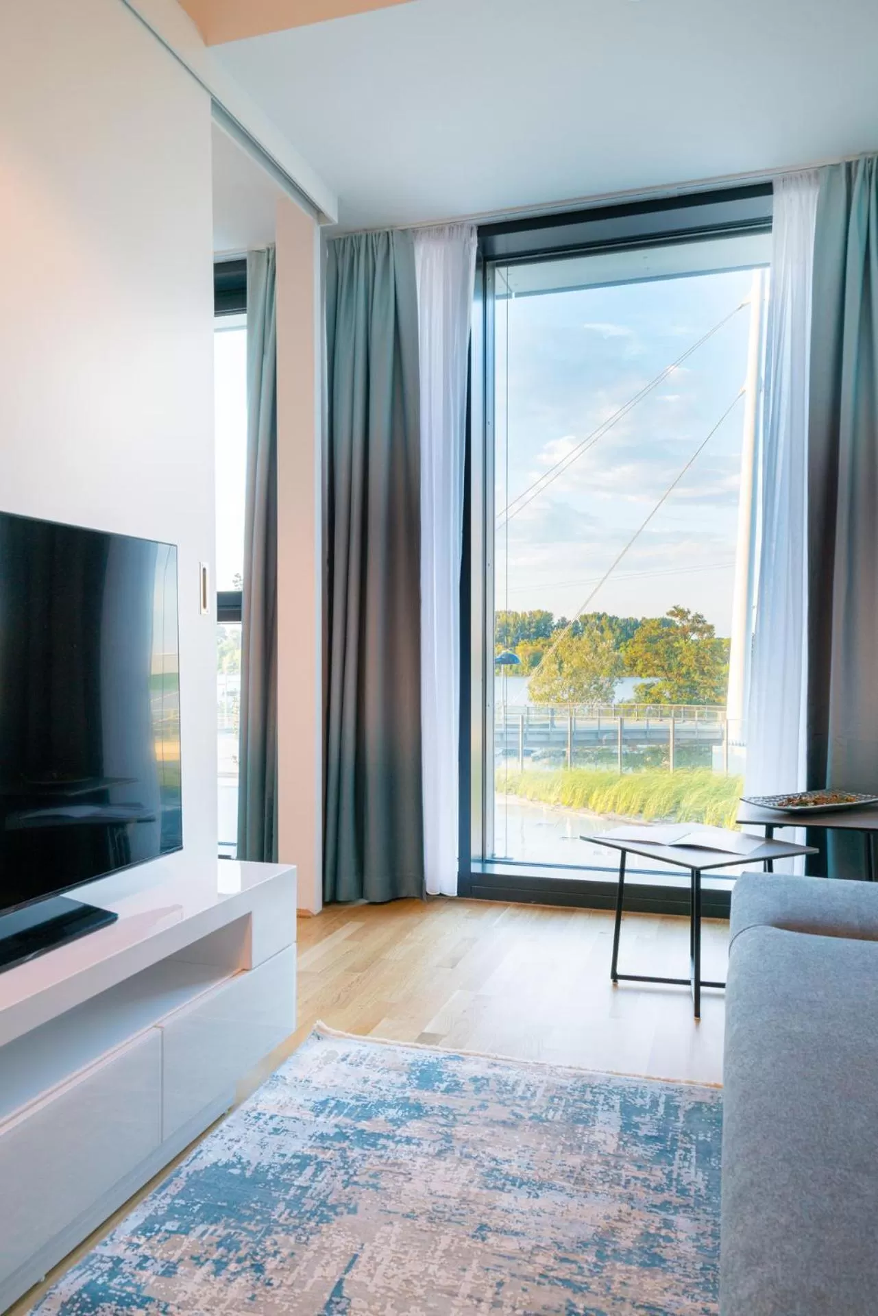 Bed in Vienna Residence, Marina Tower - Danube