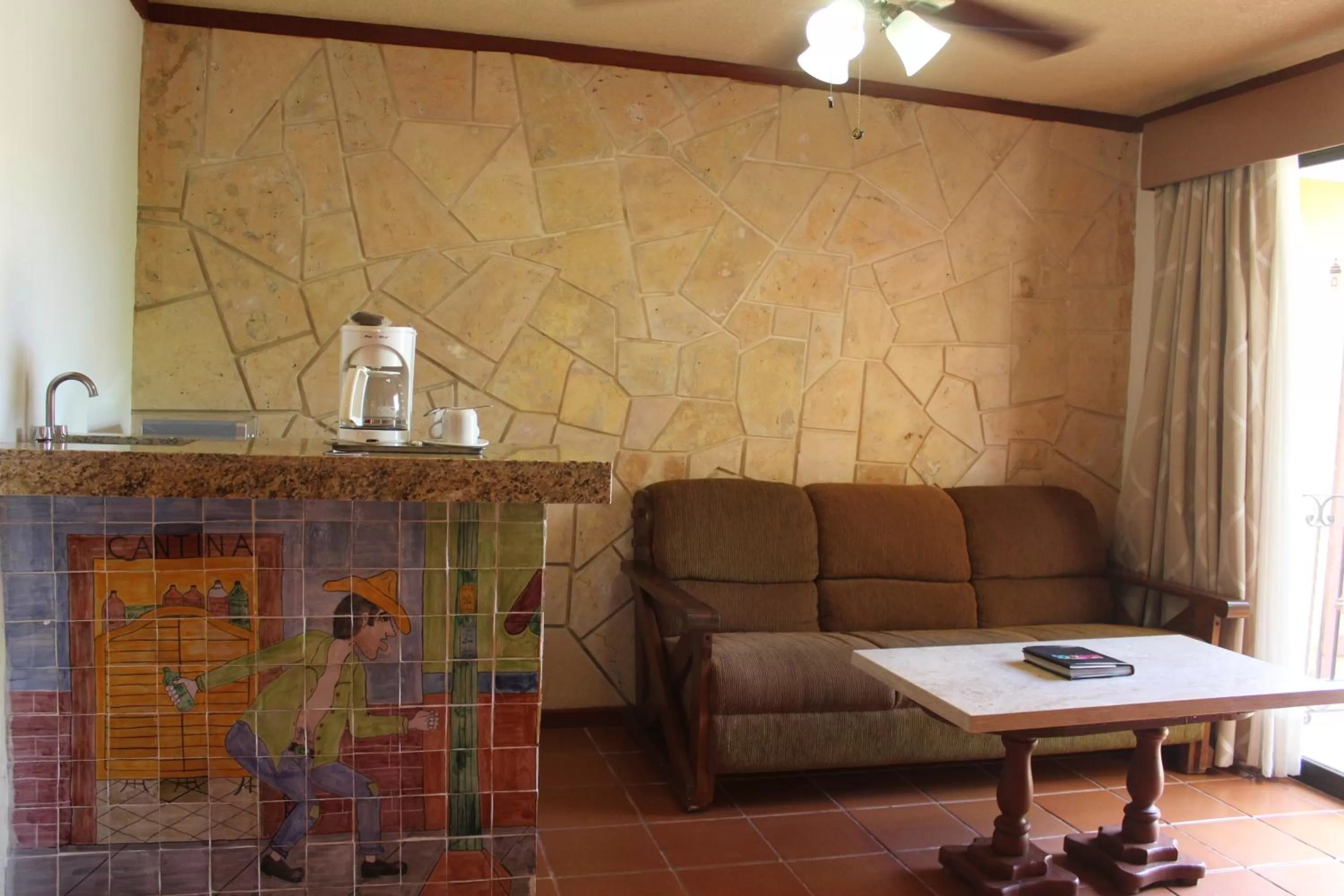 Seating area in Ecotel Quinta Regia