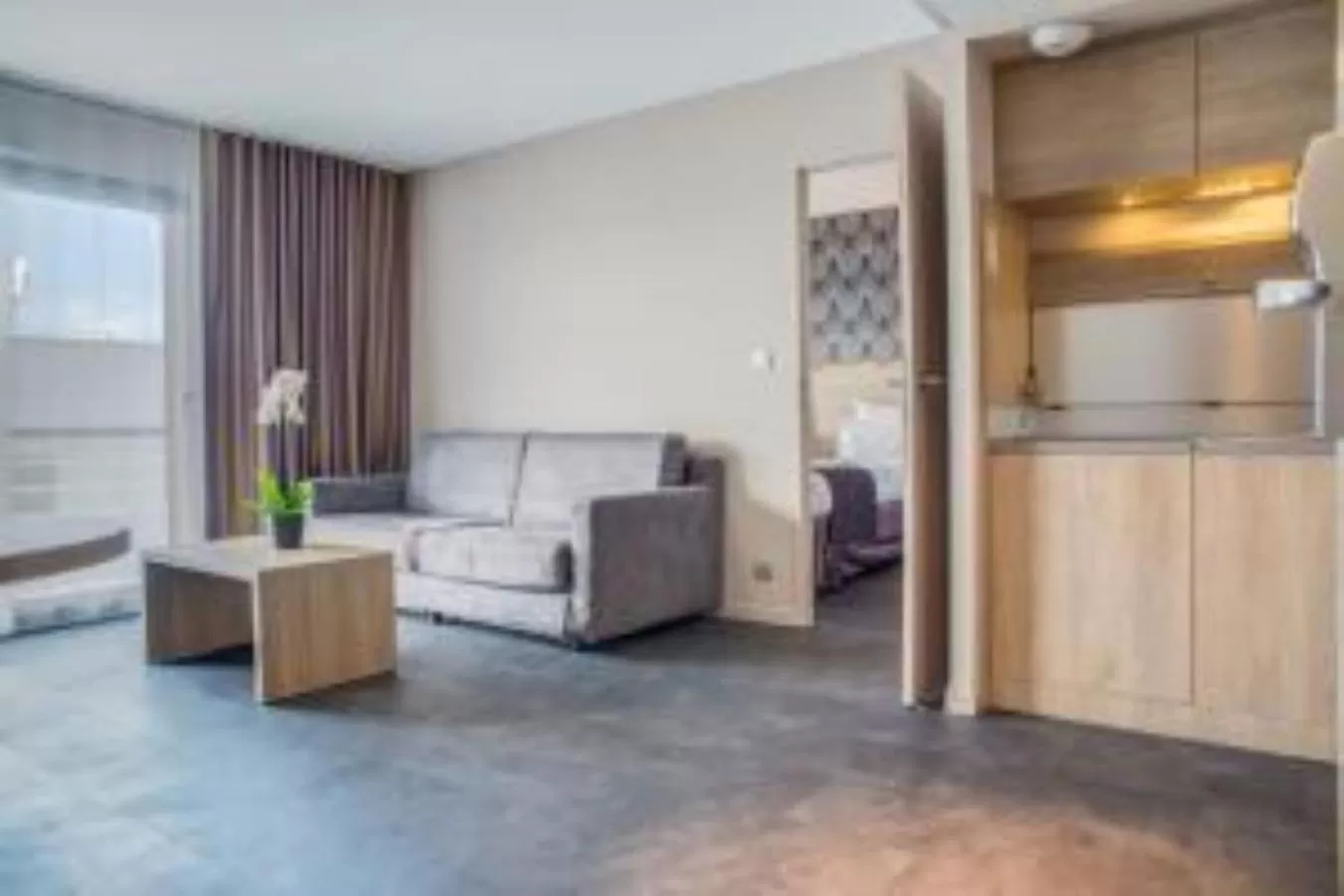 Living room in Best Western Les Aureliades Saint Nazaire