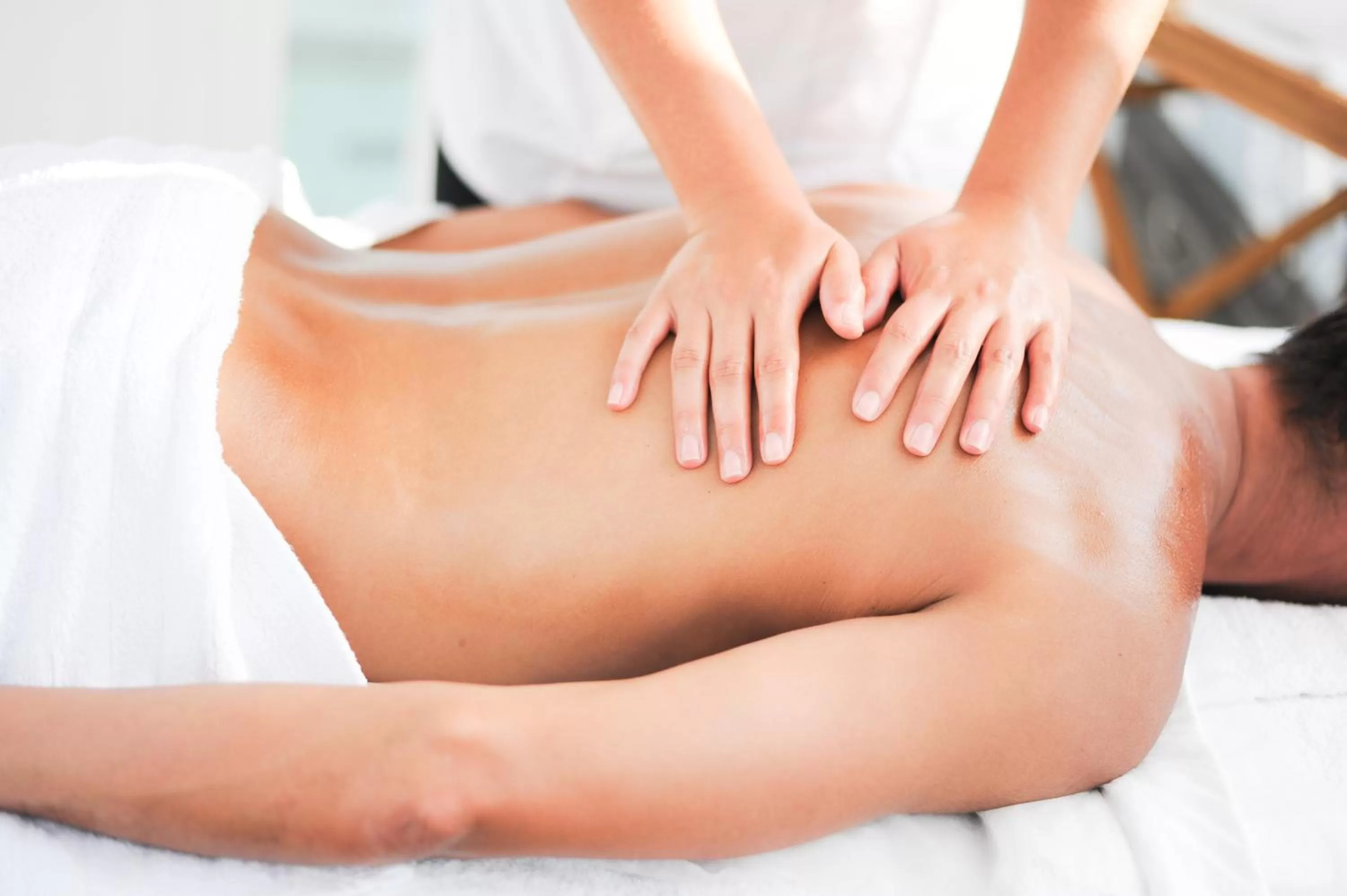 People in Aquashow Park Hotel