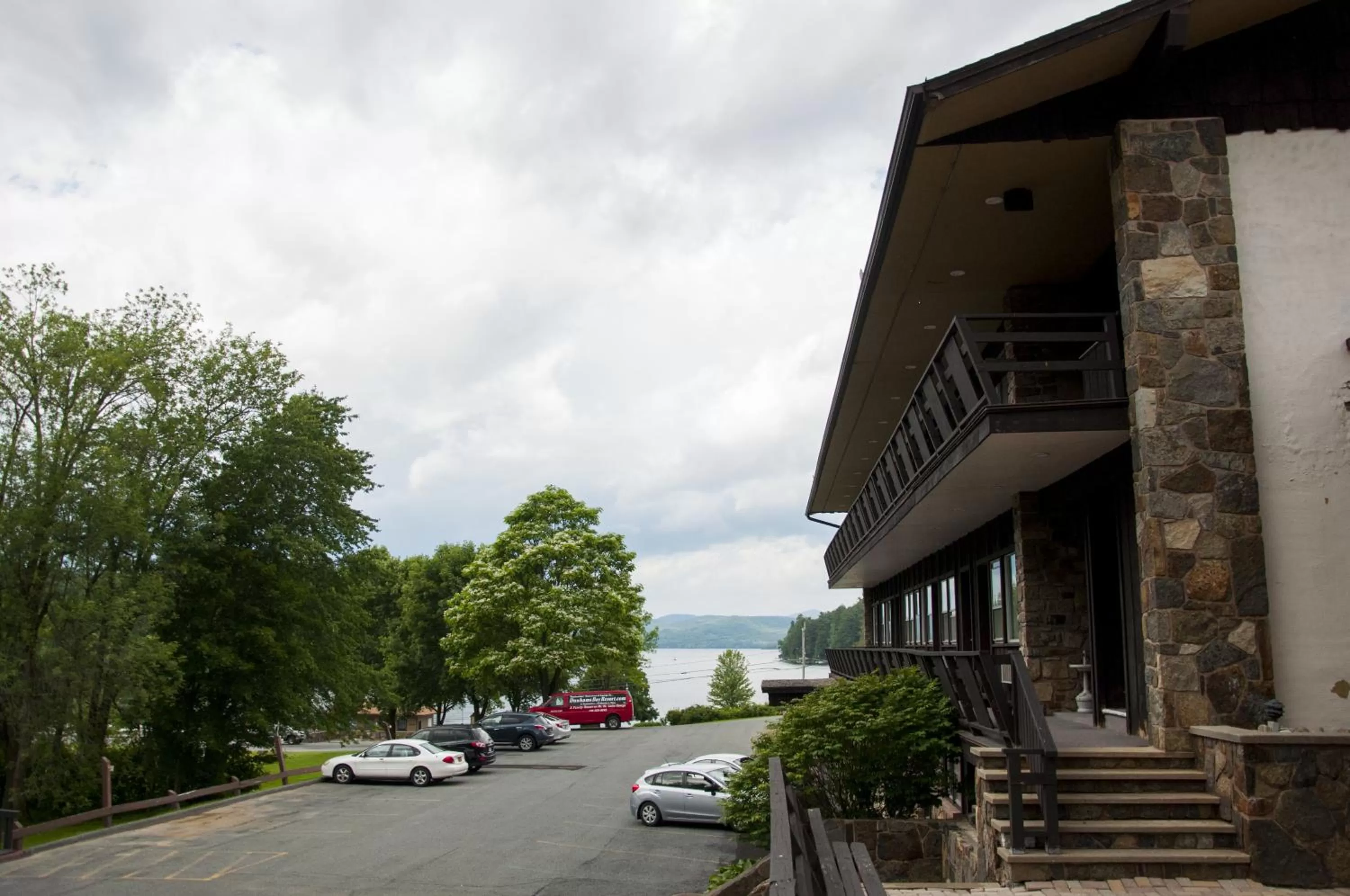 Property building in Bayside Resort, Lake George NY