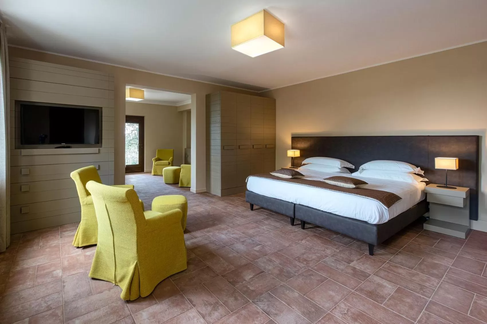 Photo of the whole room, Bed in Altarocca Wine Resort Adults Only