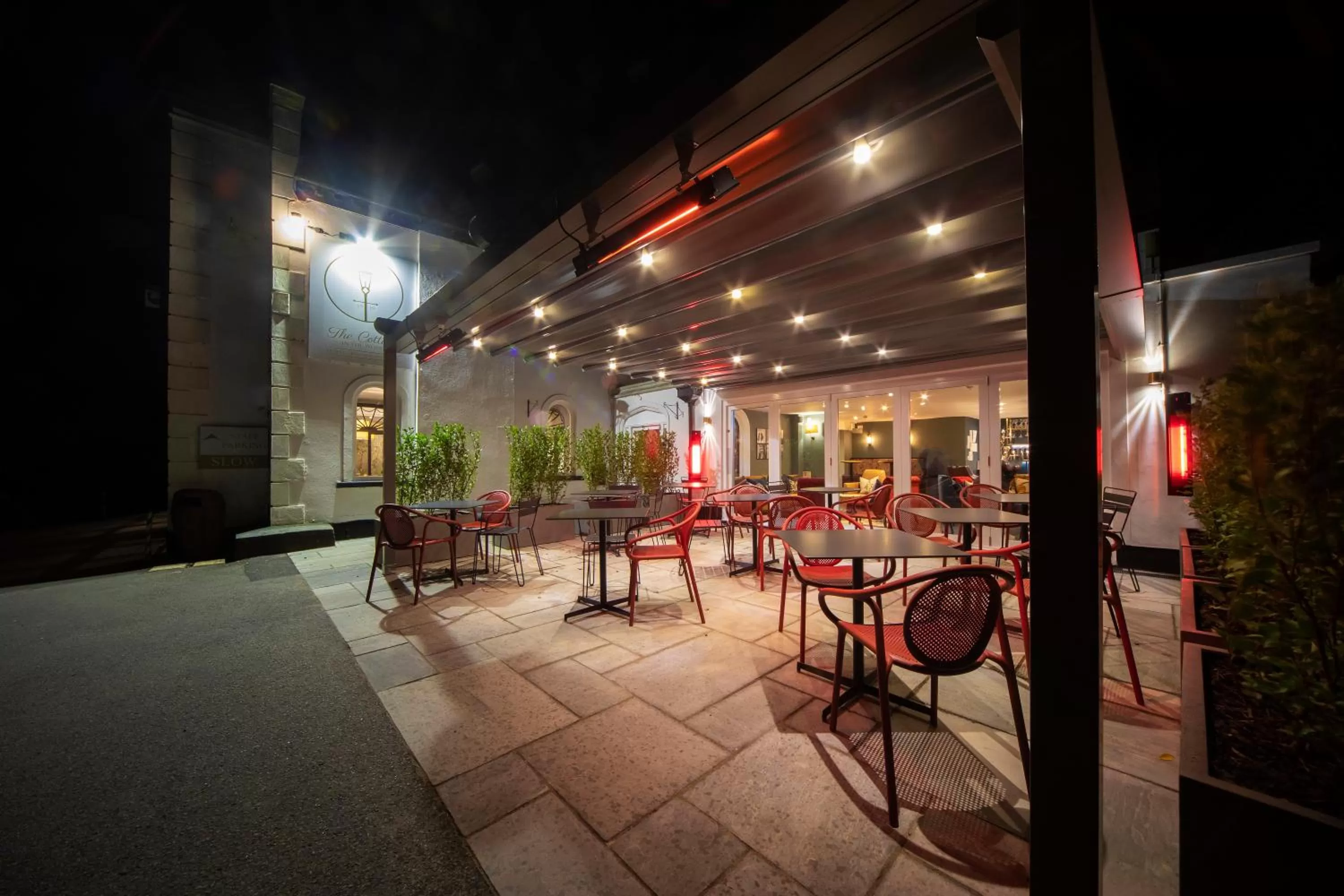 Night in Cottage In The Wood