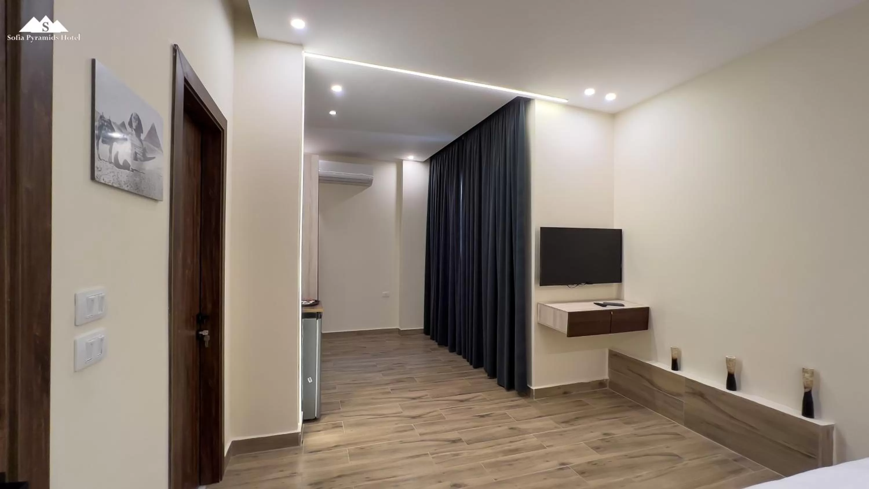 TV and multimedia, Bed in Sofia Pyramids Hotel