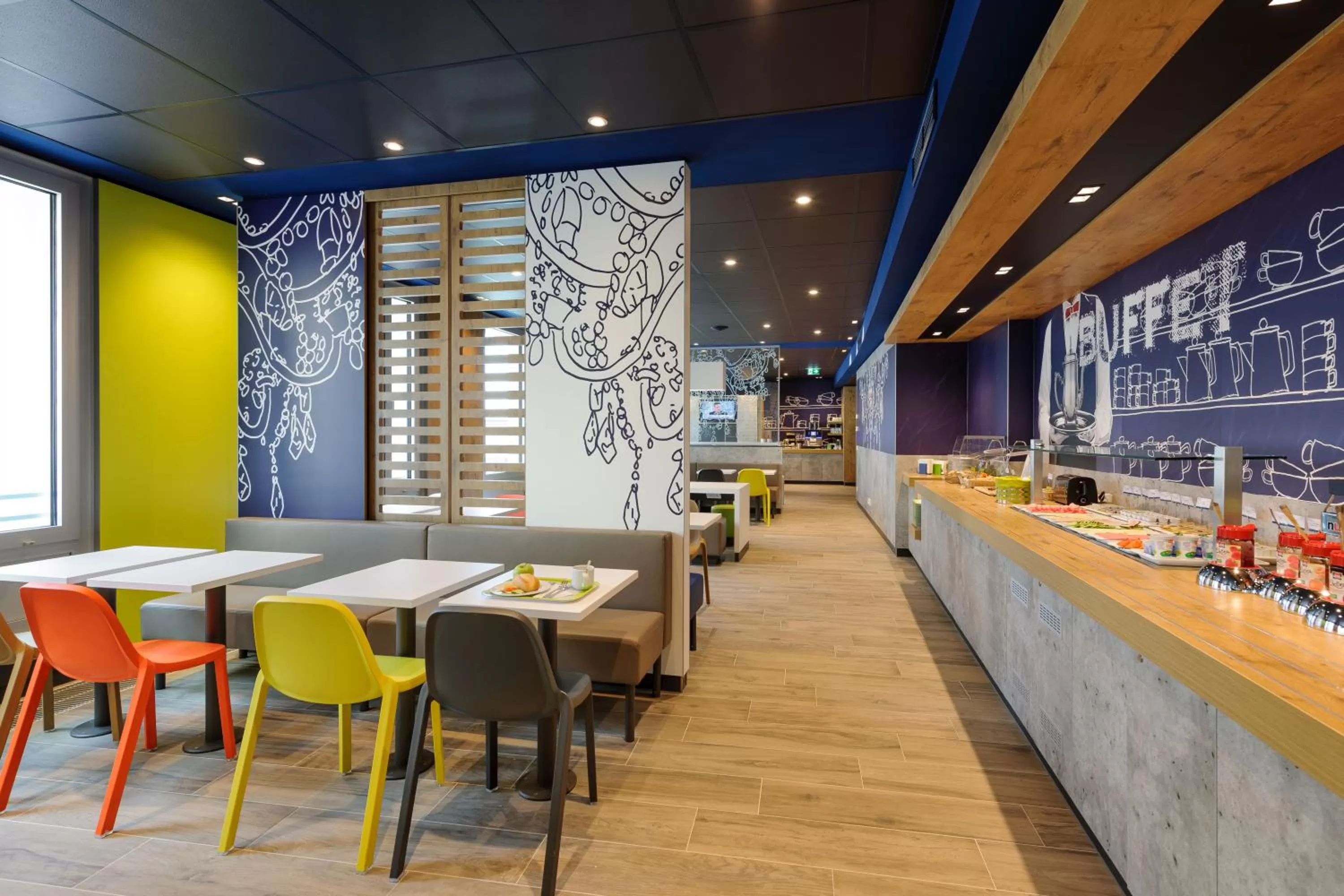 Buffet breakfast in ibis budget Frankfurt City Ost