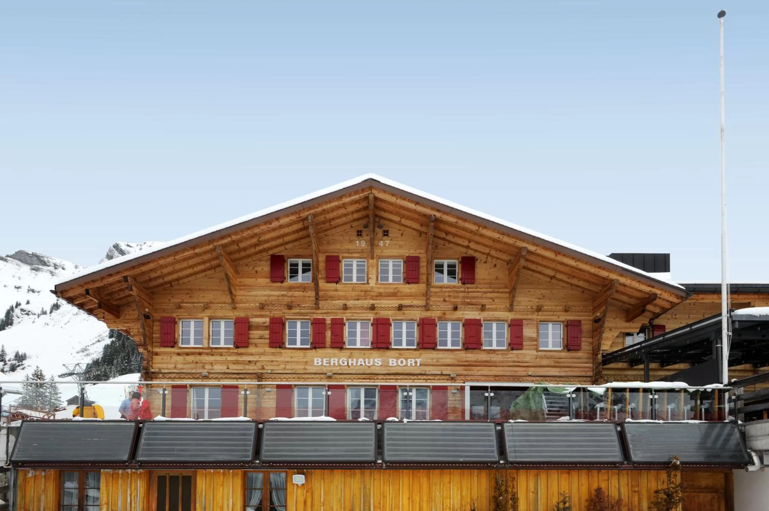 Facade/entrance in Alpinhotel Bort
