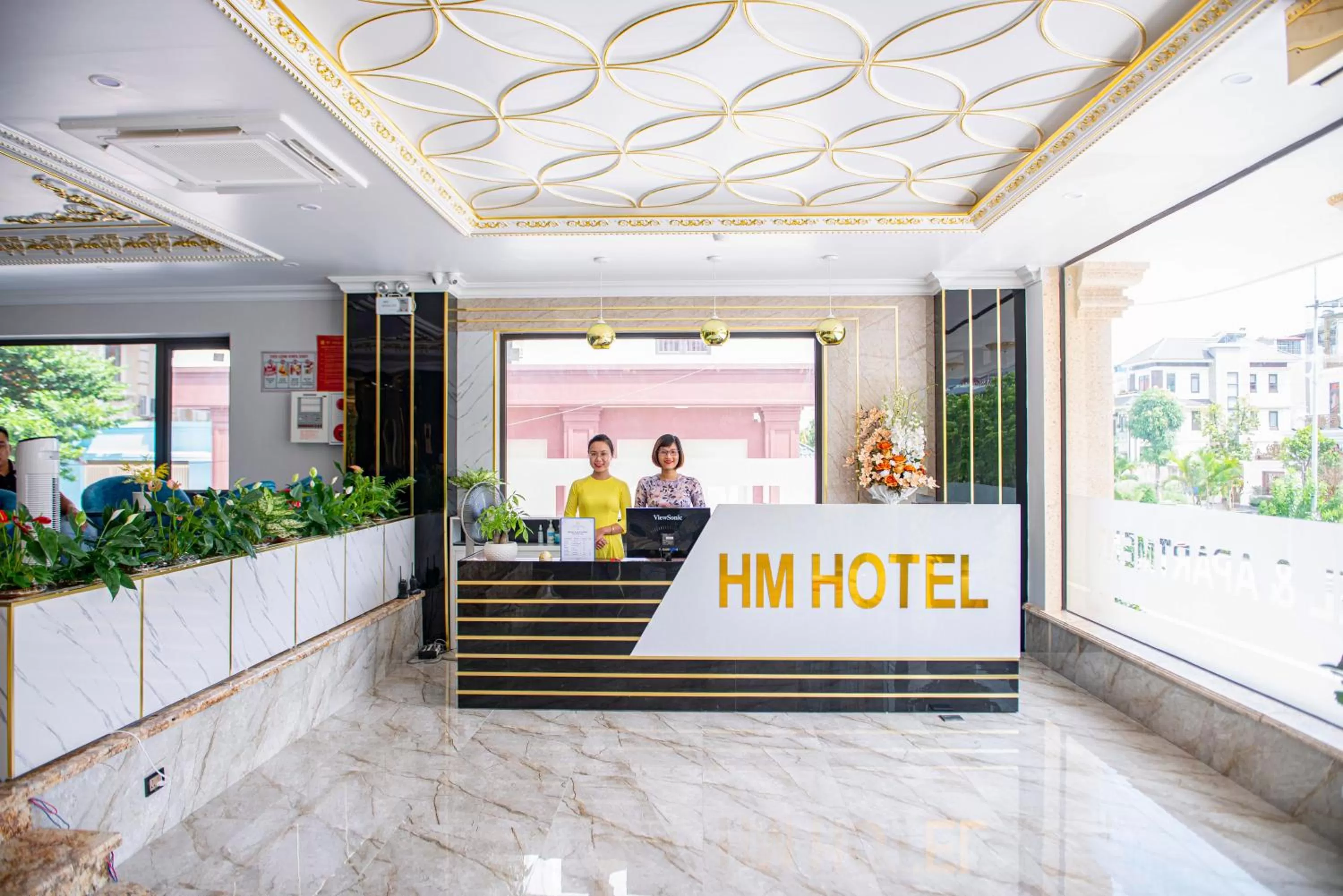 Lobby or reception in HM Hotel& Apartment