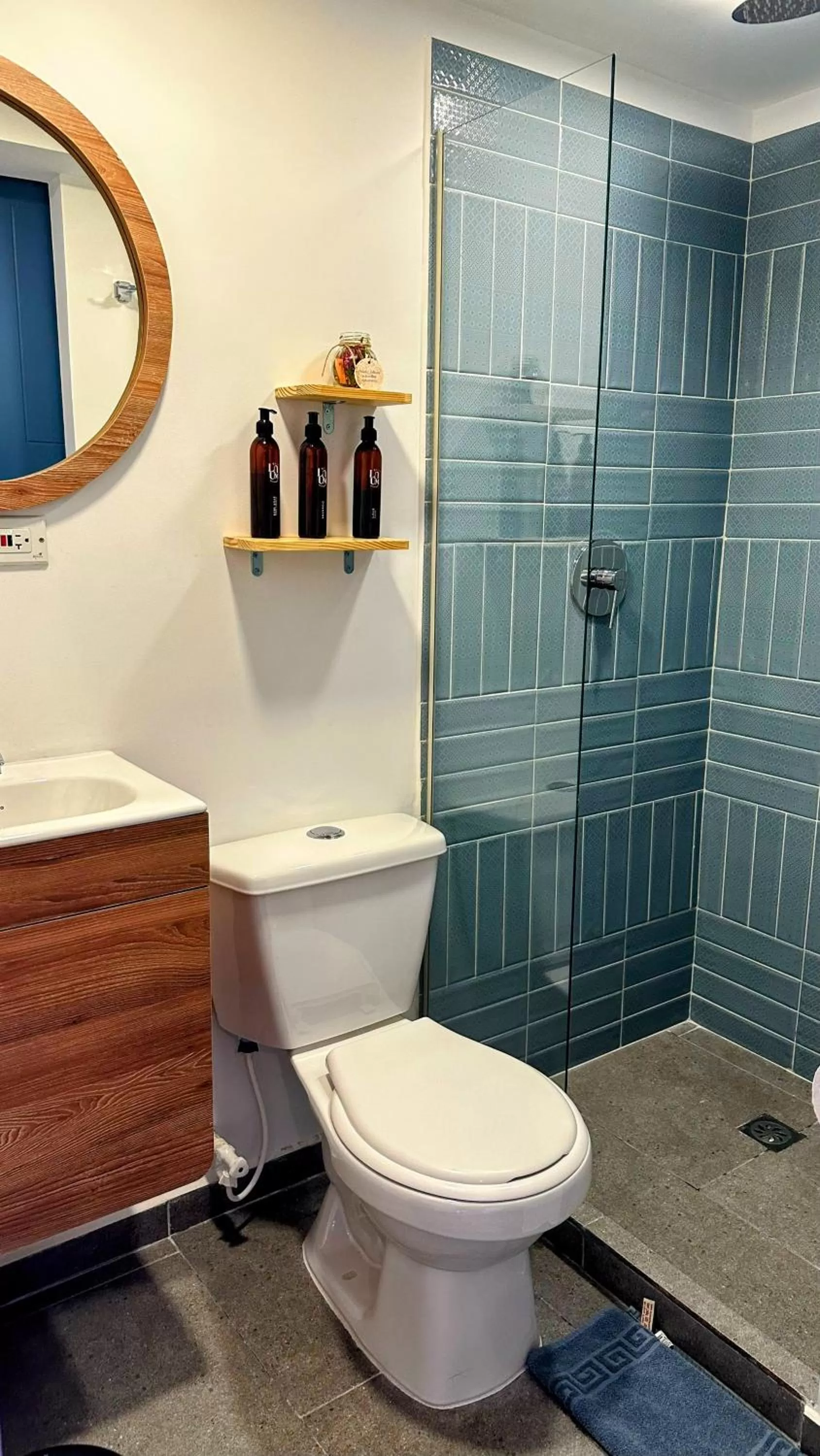 Shower in Poblado Luum Boutique hotel