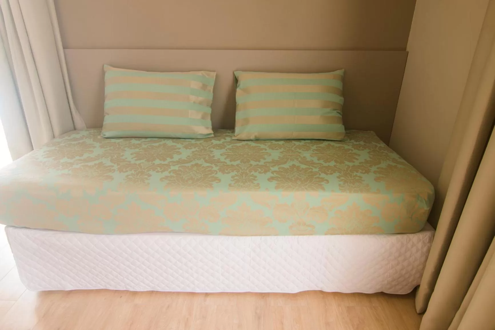 Property building, Bed in Pousada Villa Di Enzo