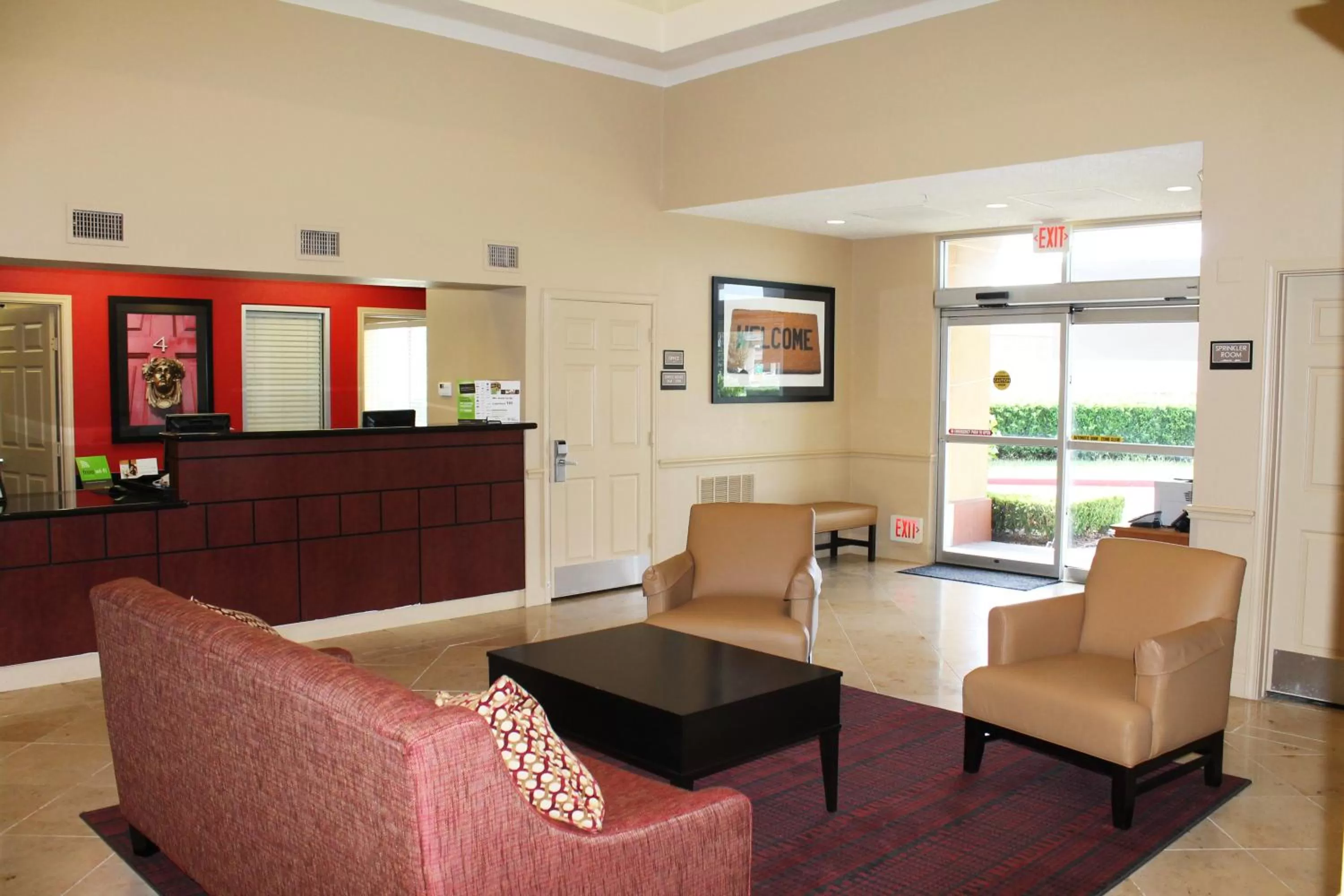 Lobby or reception in Extended Stay America Suites - Houston - Katy Freeway - Energy Corridor