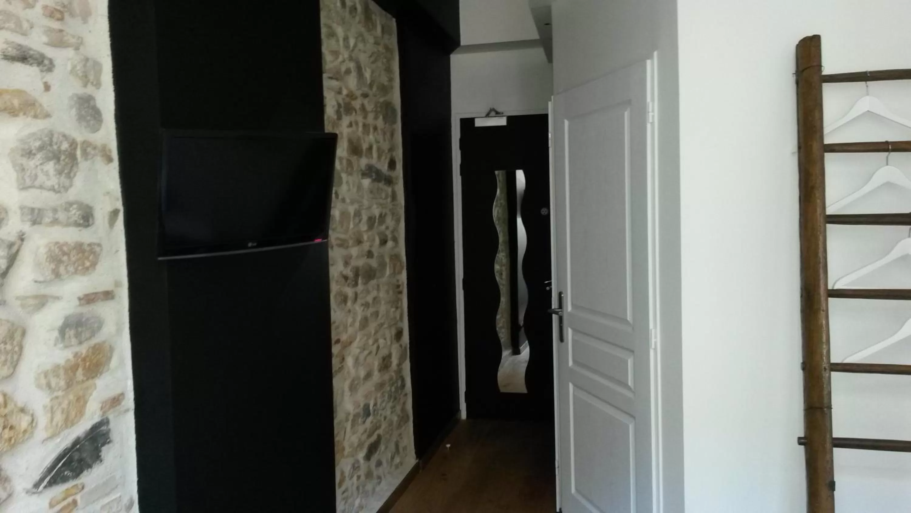 Decorative detail in Hôtel Le Boulevardier