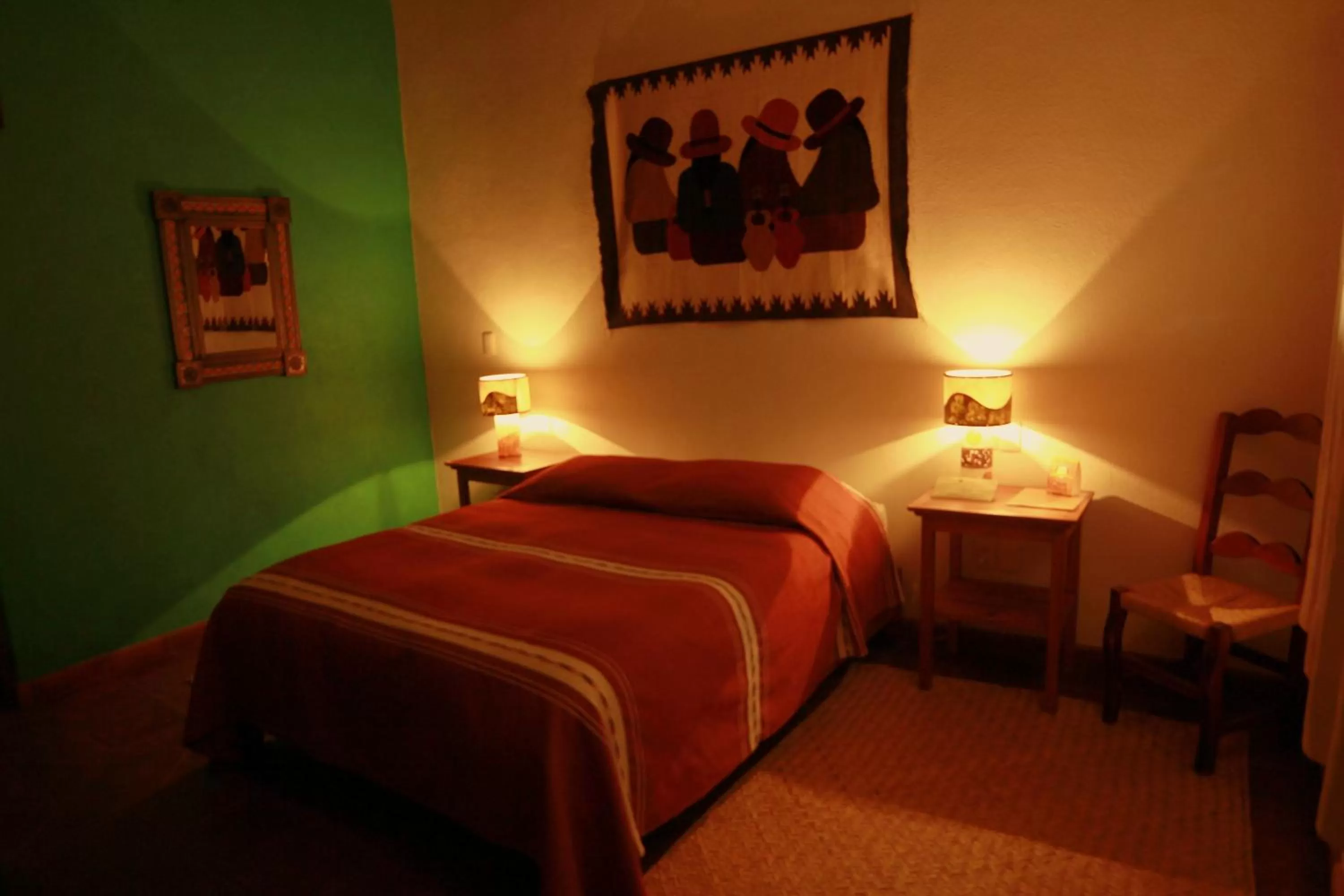 Decorative detail, Bed in Posada Yolihuani