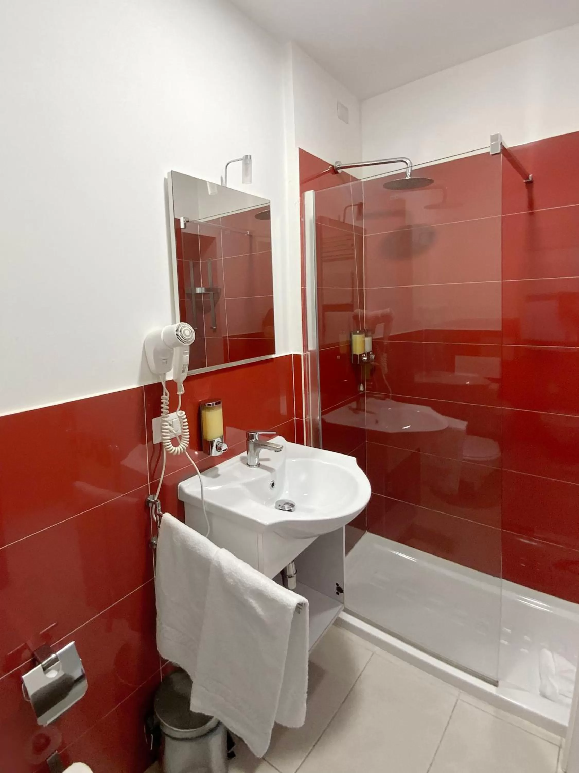 Bathroom in Roma Resort Colosseum