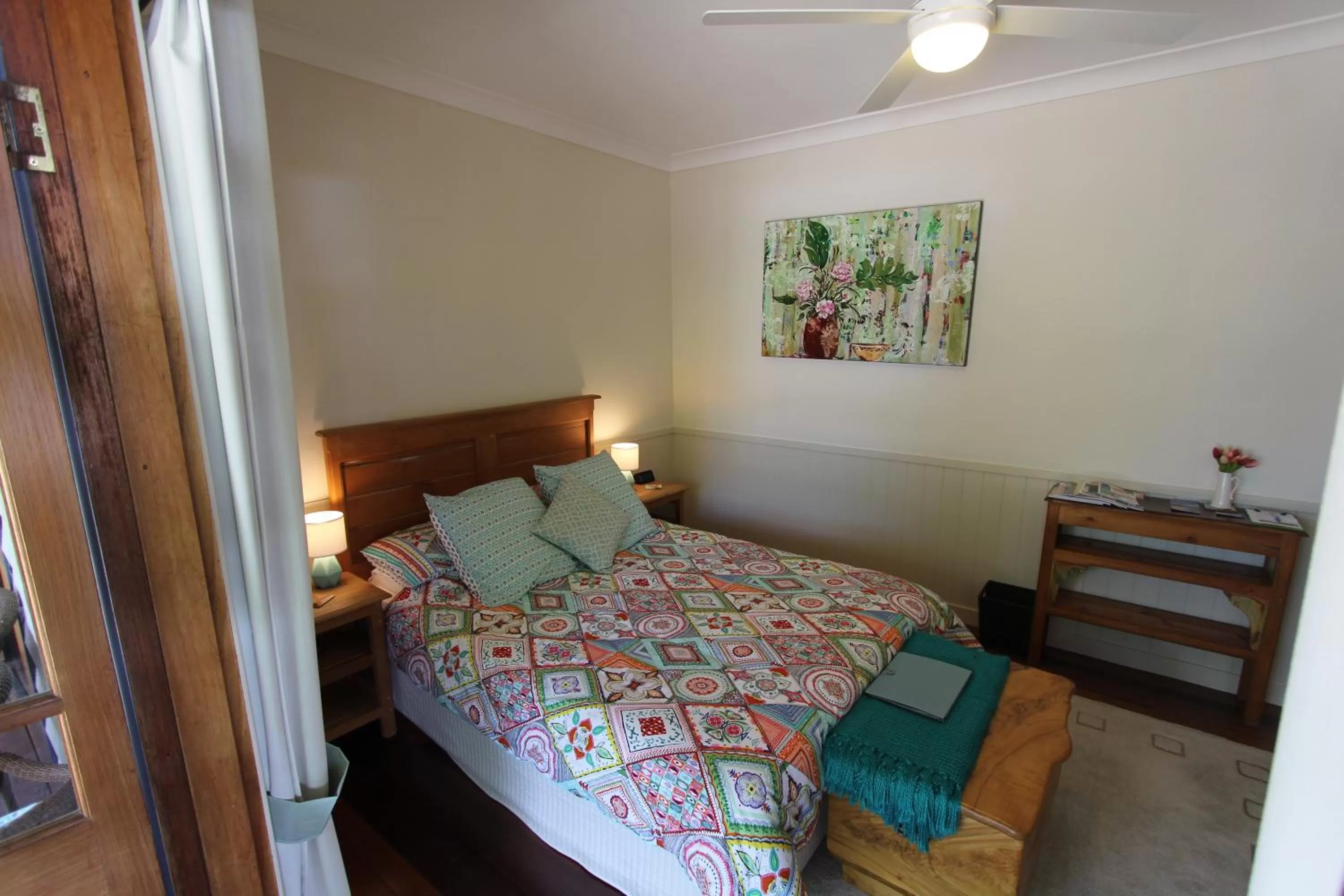 Photo of the whole room, Bed in Gridley Homestead B&B