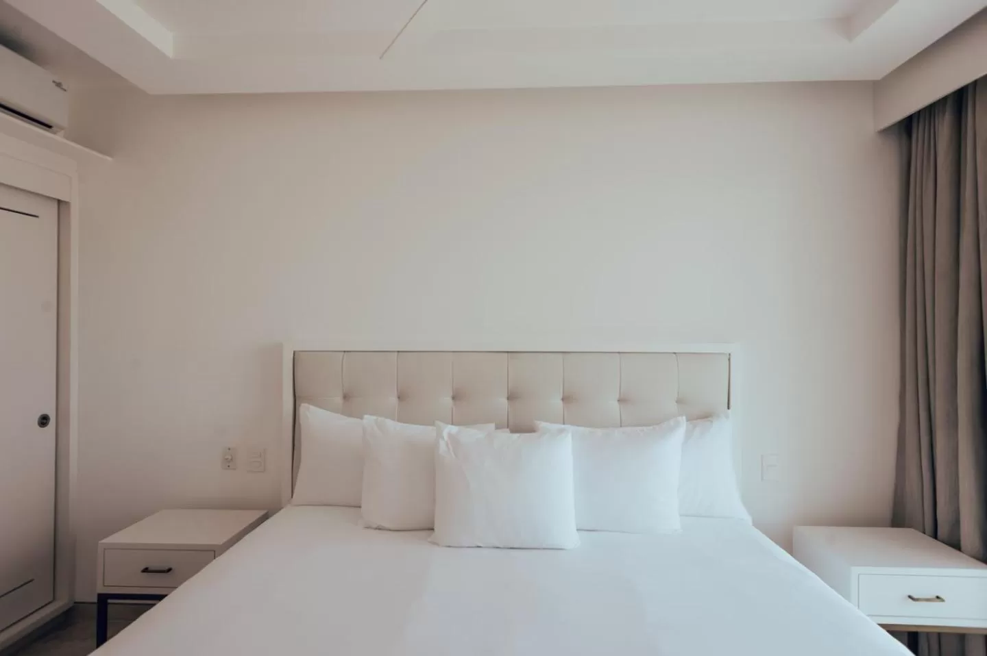 Bed in Antera Hotel & Residences