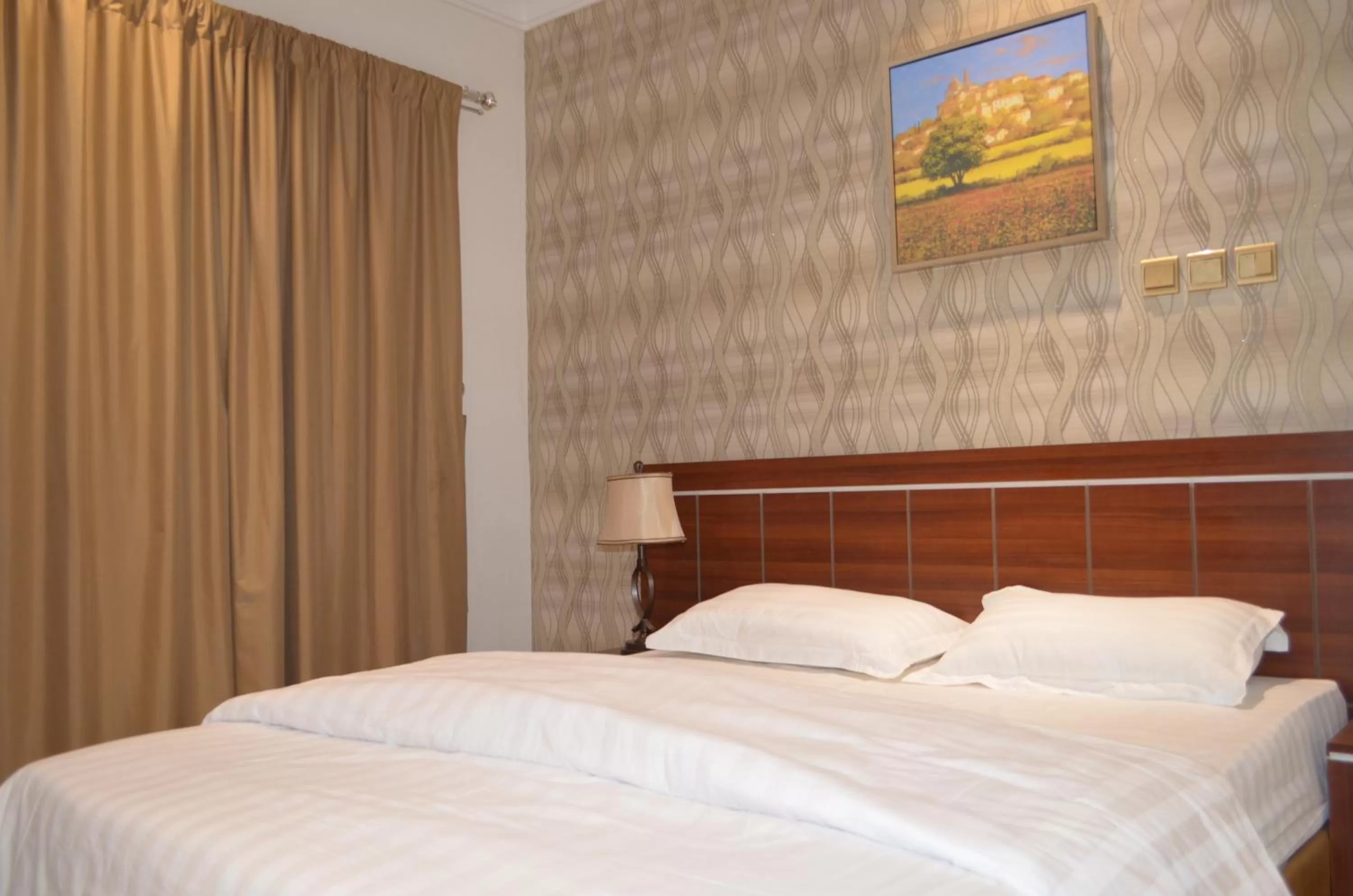 Two-Bedroom Apartment in Holiday Season