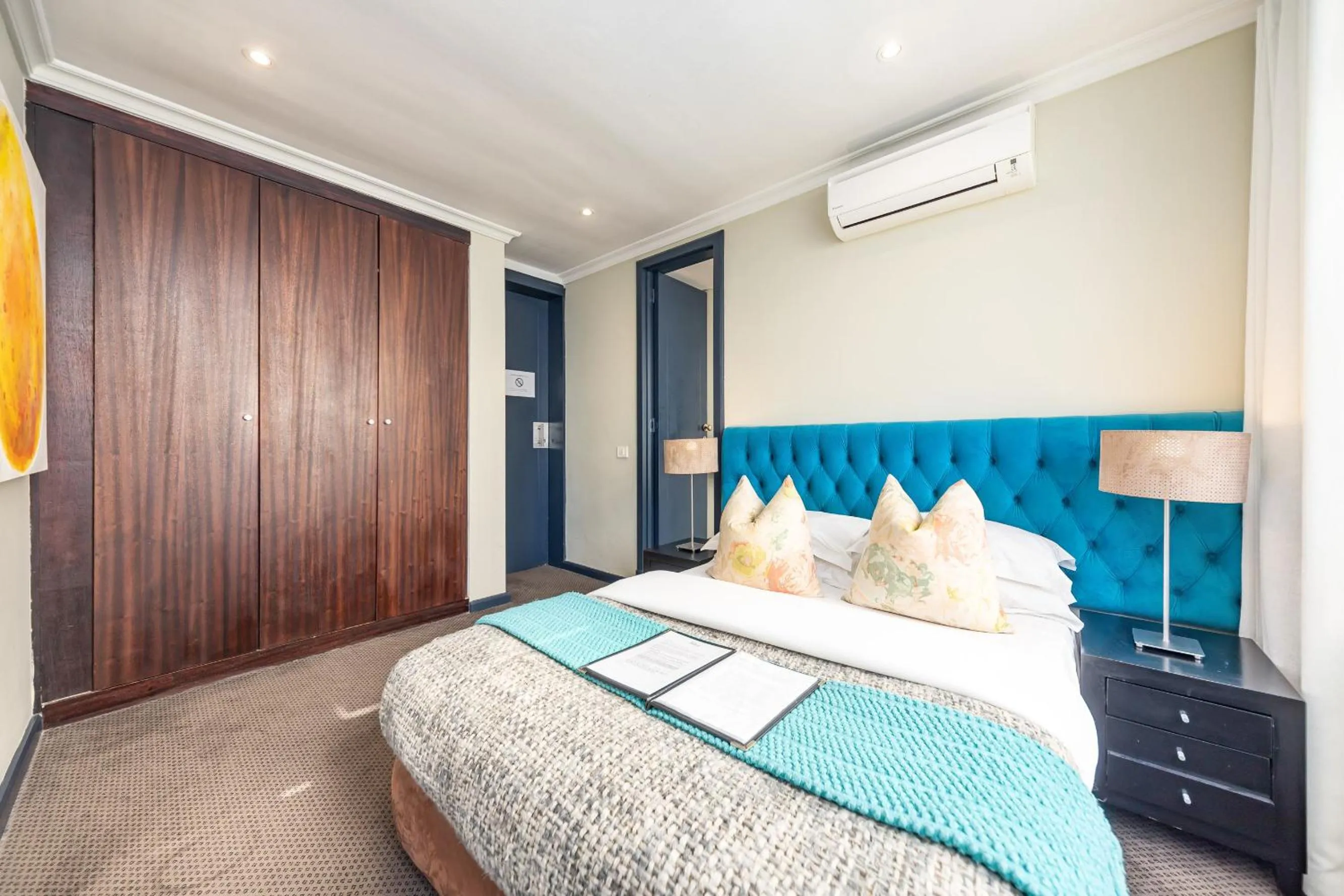 Bed in O on Kloof Boutique Hotel & Spa