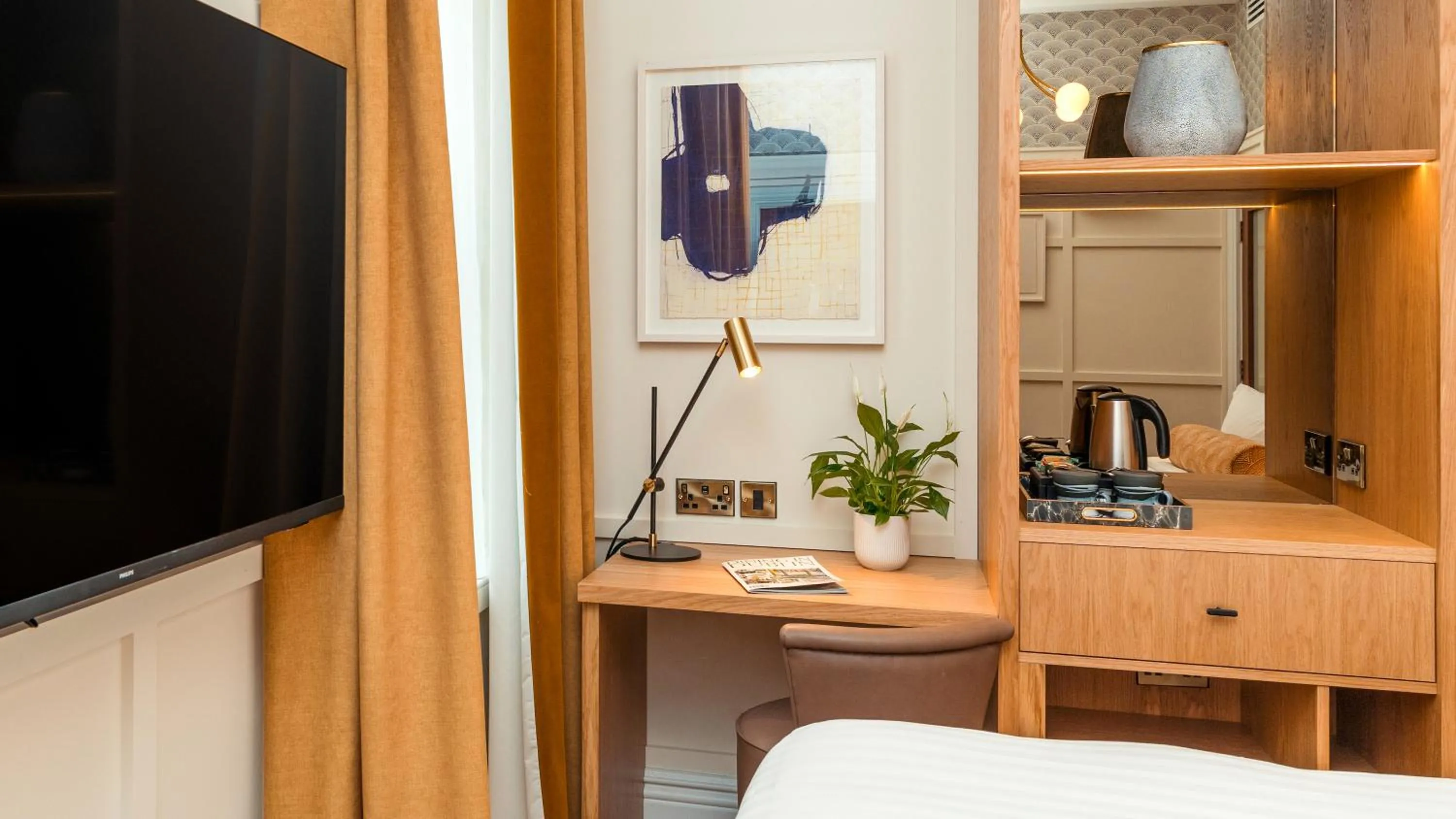 TV and multimedia in The Fleet