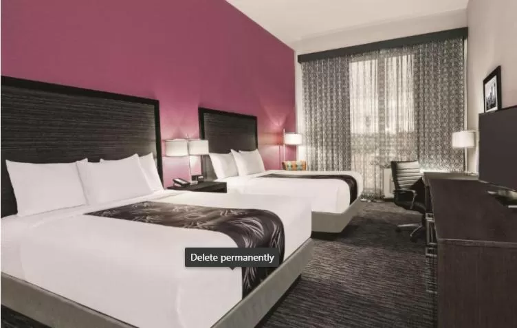 Photo of the whole room, Bed in La Quinta by Wyndham Dallas Grand Prairie North