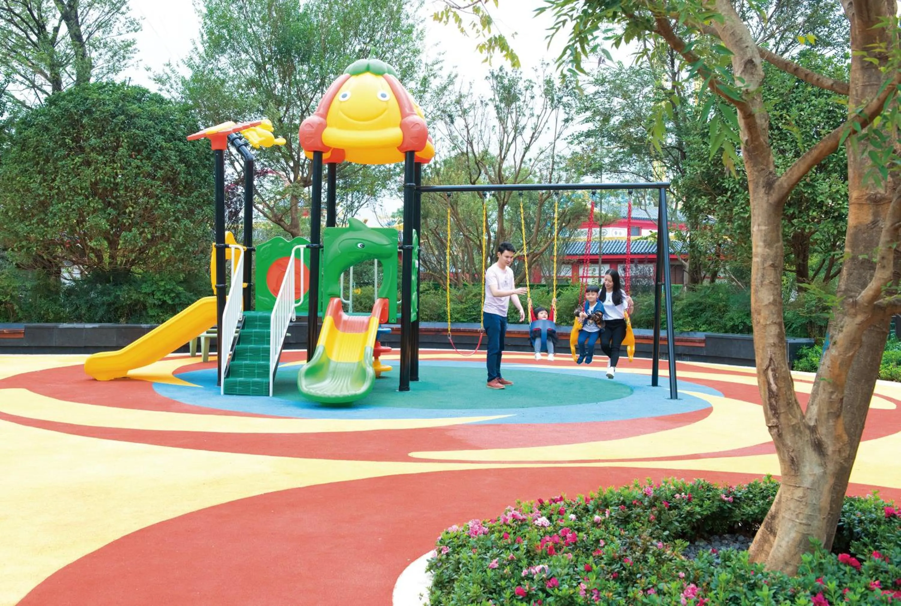 Area and facilities in Crowne Plaza - Kunming Ancient Dian Town by IHG