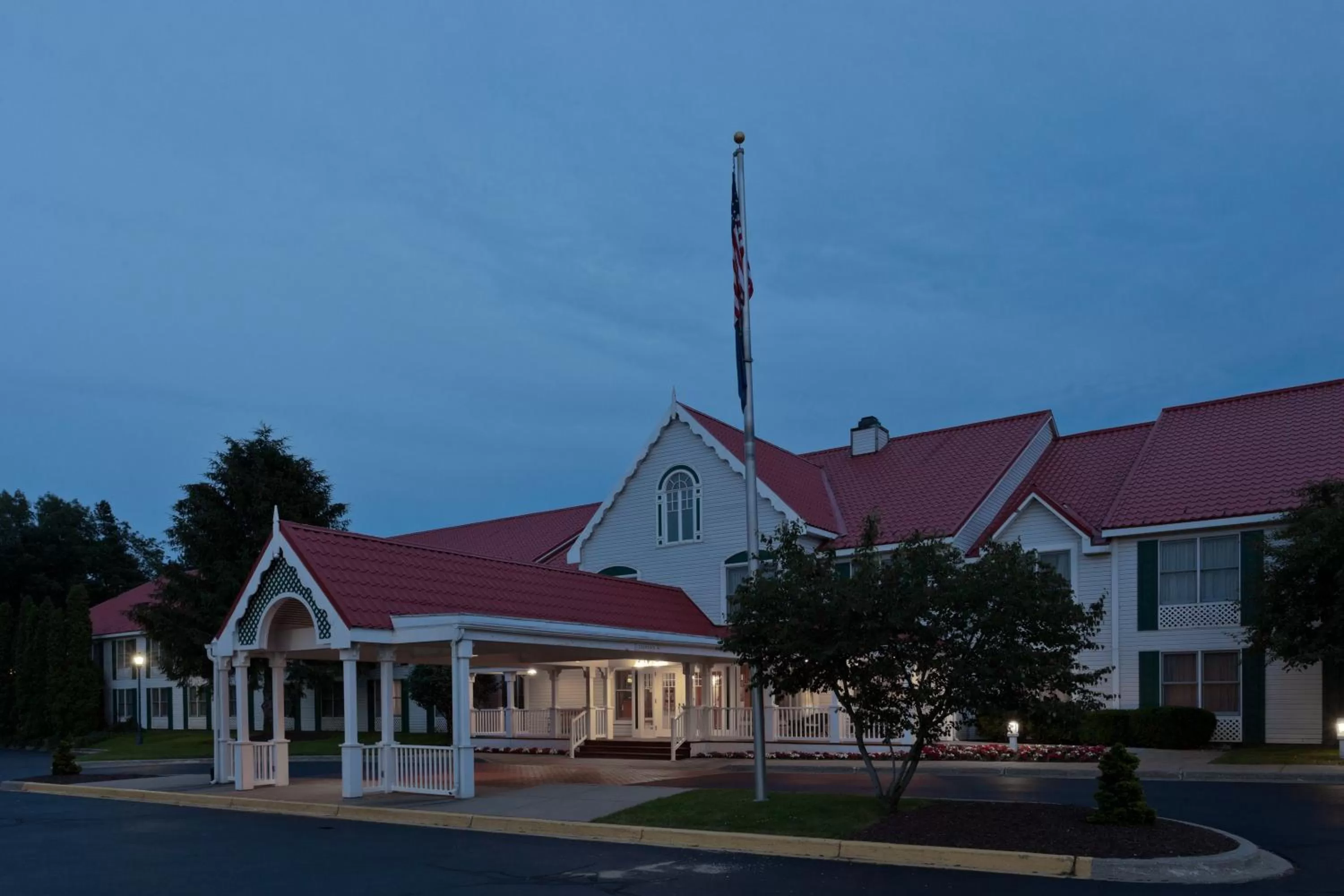 Facade/entrance in Country Inn & Suites by Radisson, Holland, MI
