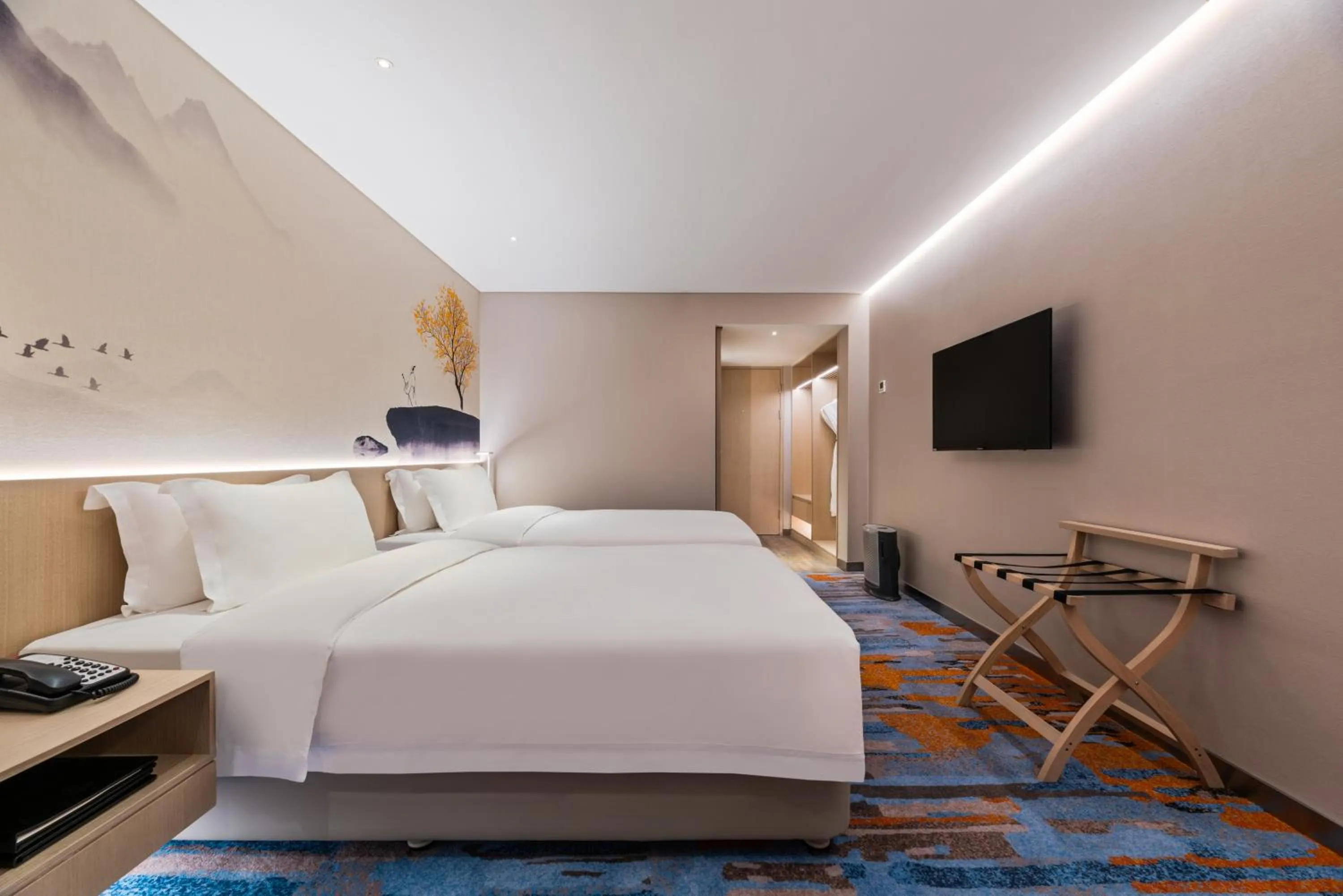 Photo of the whole room, Bed in Sunworld Hotel Wangfujing