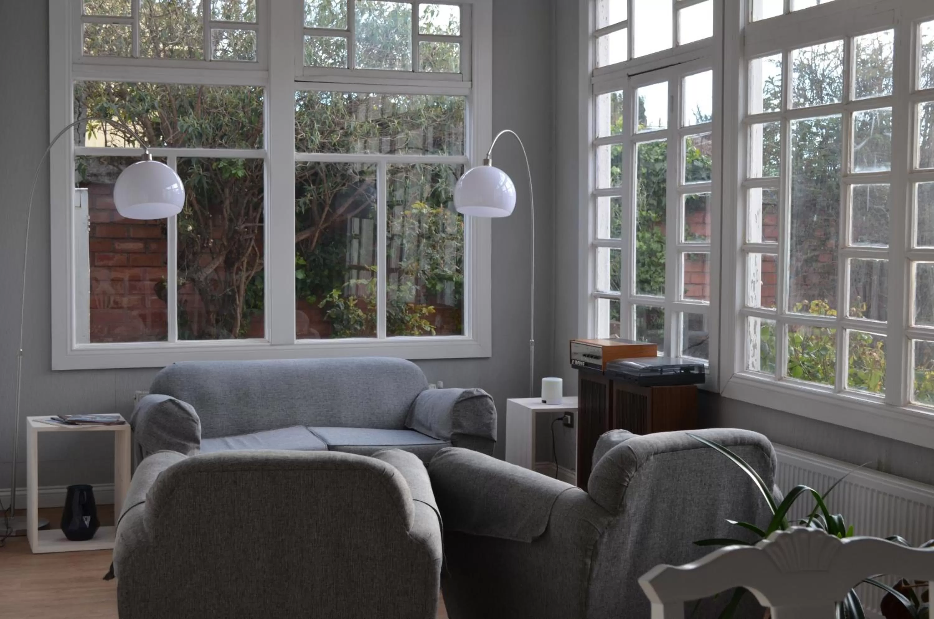 Living room in Hostal Boutique Puerta Roja