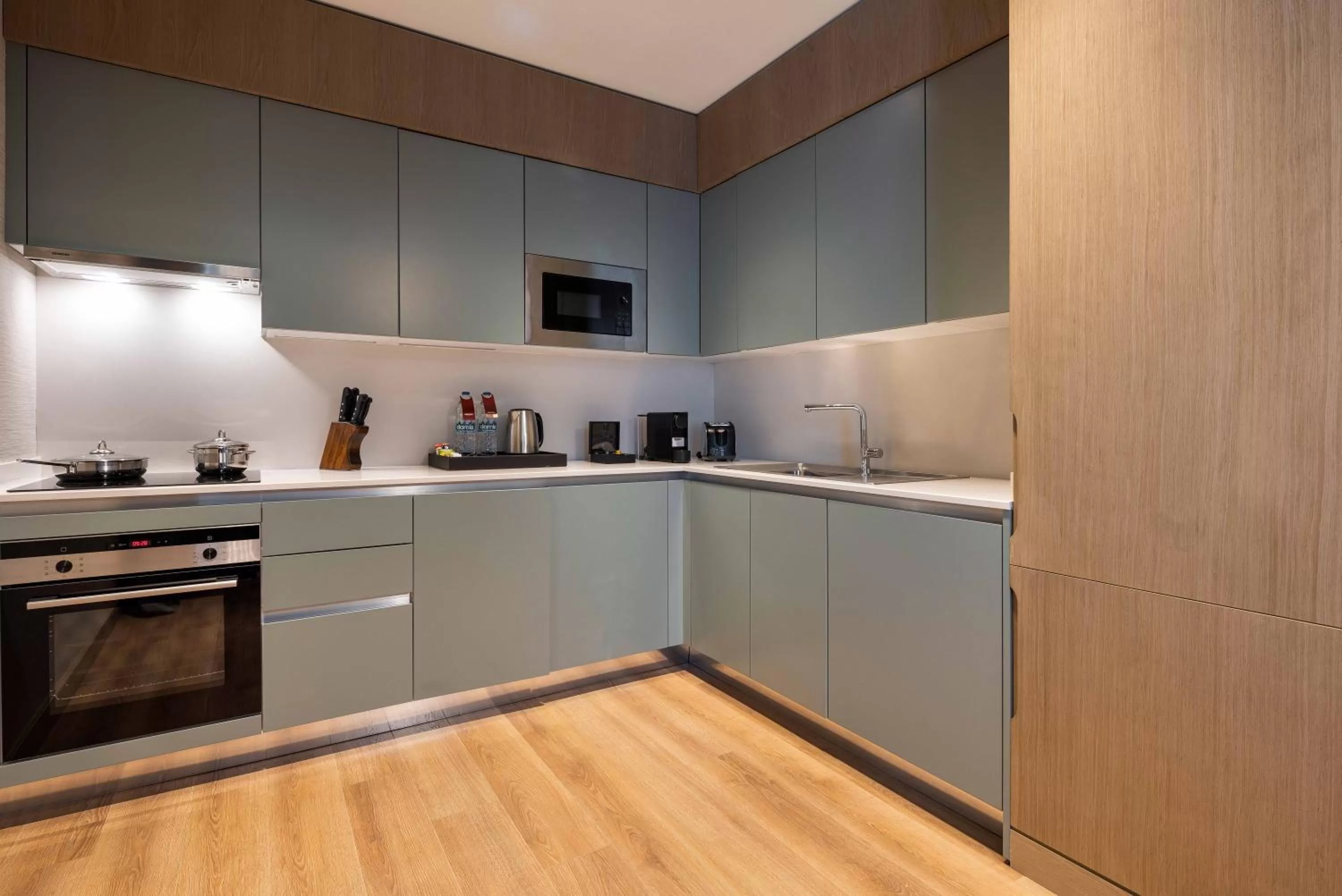 Coffee/tea facilities in Movenpick Living Istanbul Camlivadi