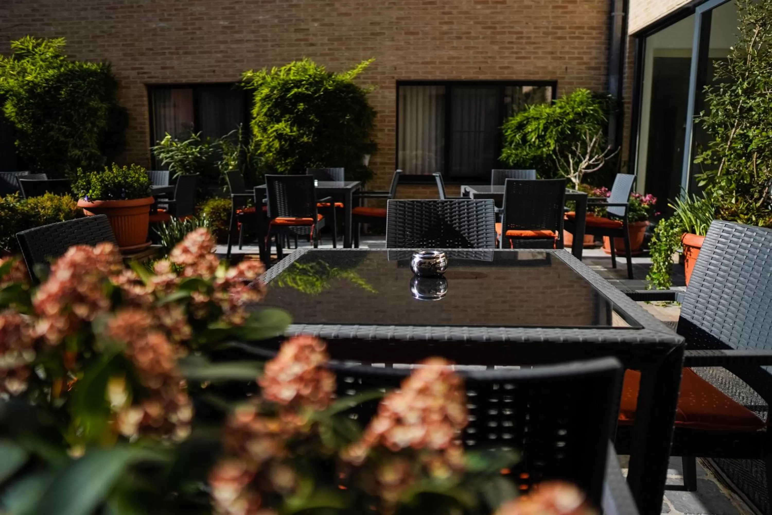Seating area in Ghent River Hotel