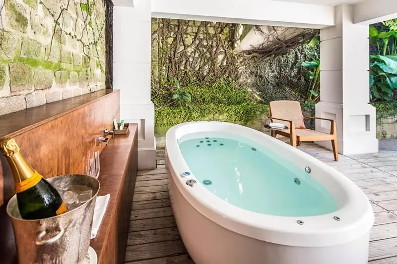 Felissimo Exclusive Hotel