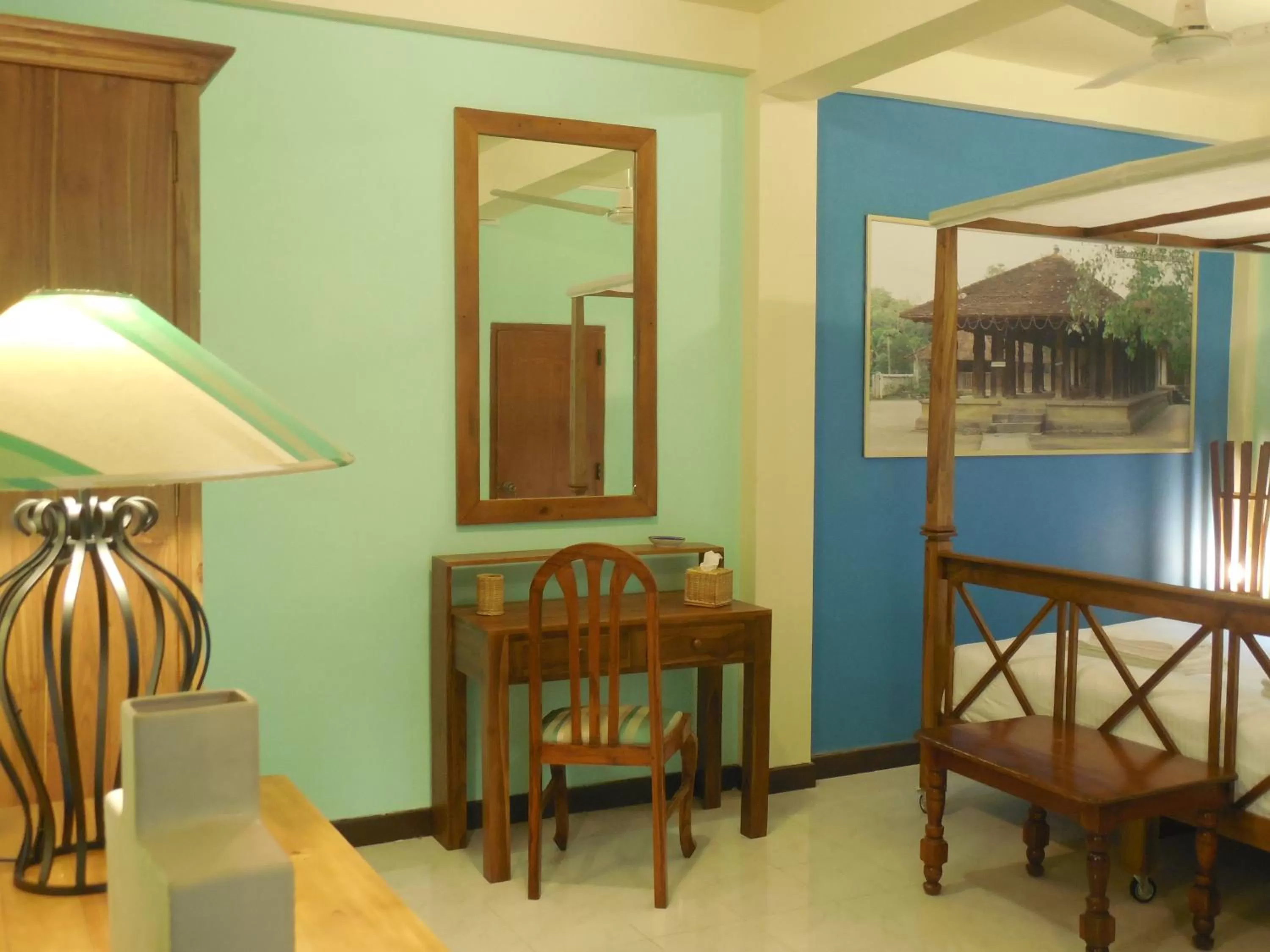 Decorative detail, Dining Area in Le leopard d 'argent