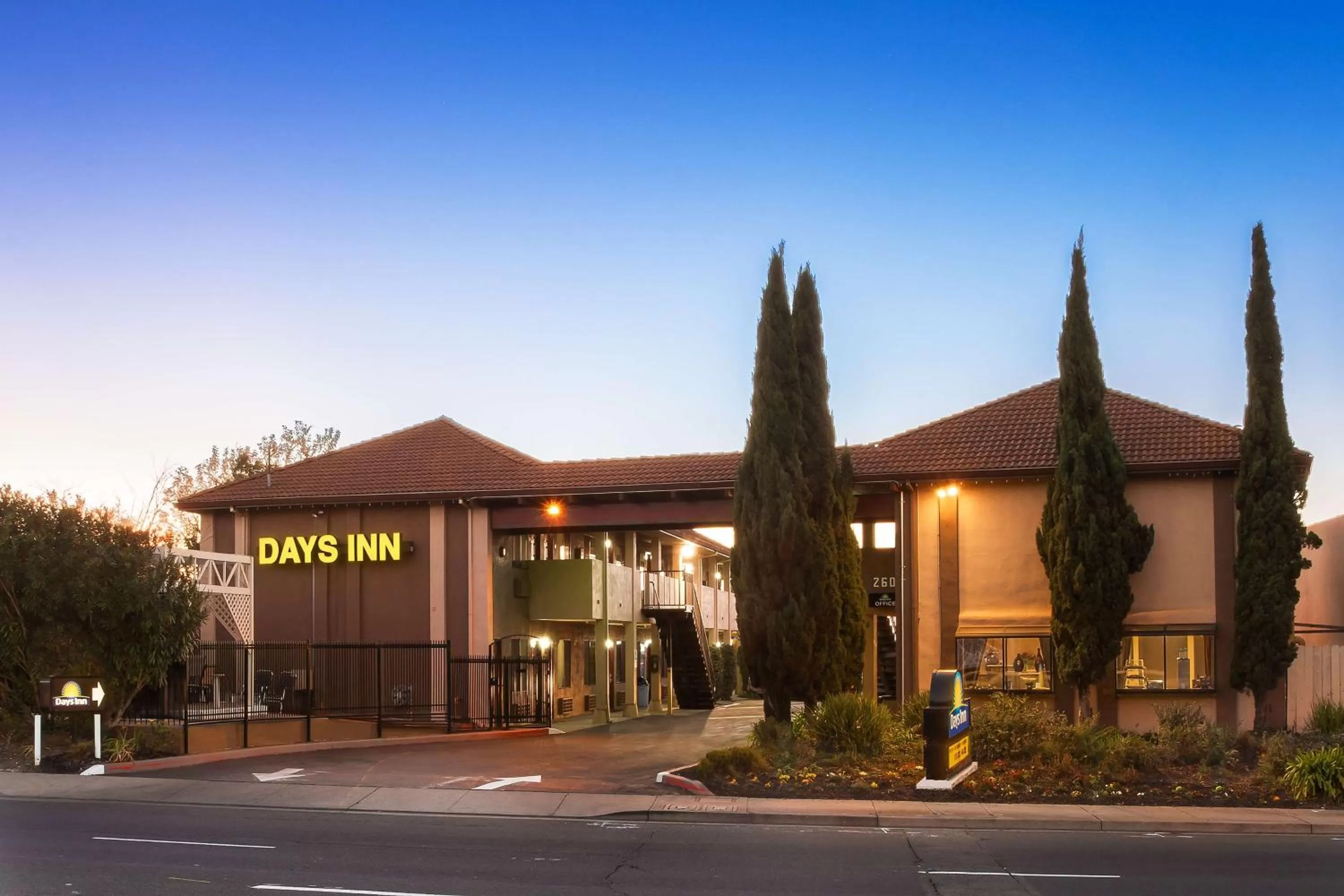 Property building in Days Inn by Wyndham Pinole Berkeley