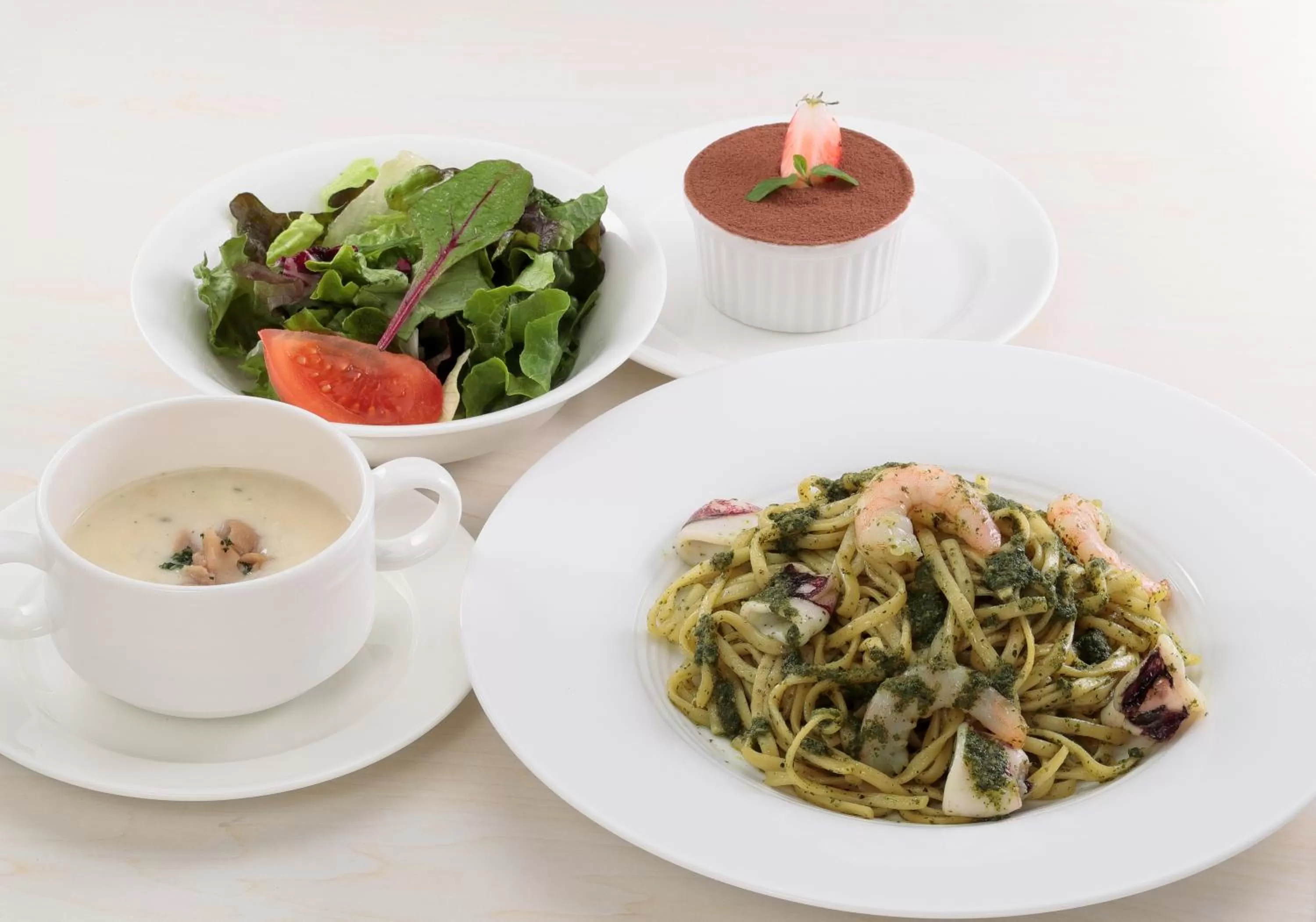 Food and drinks in LEGOLAND Japan Hotel