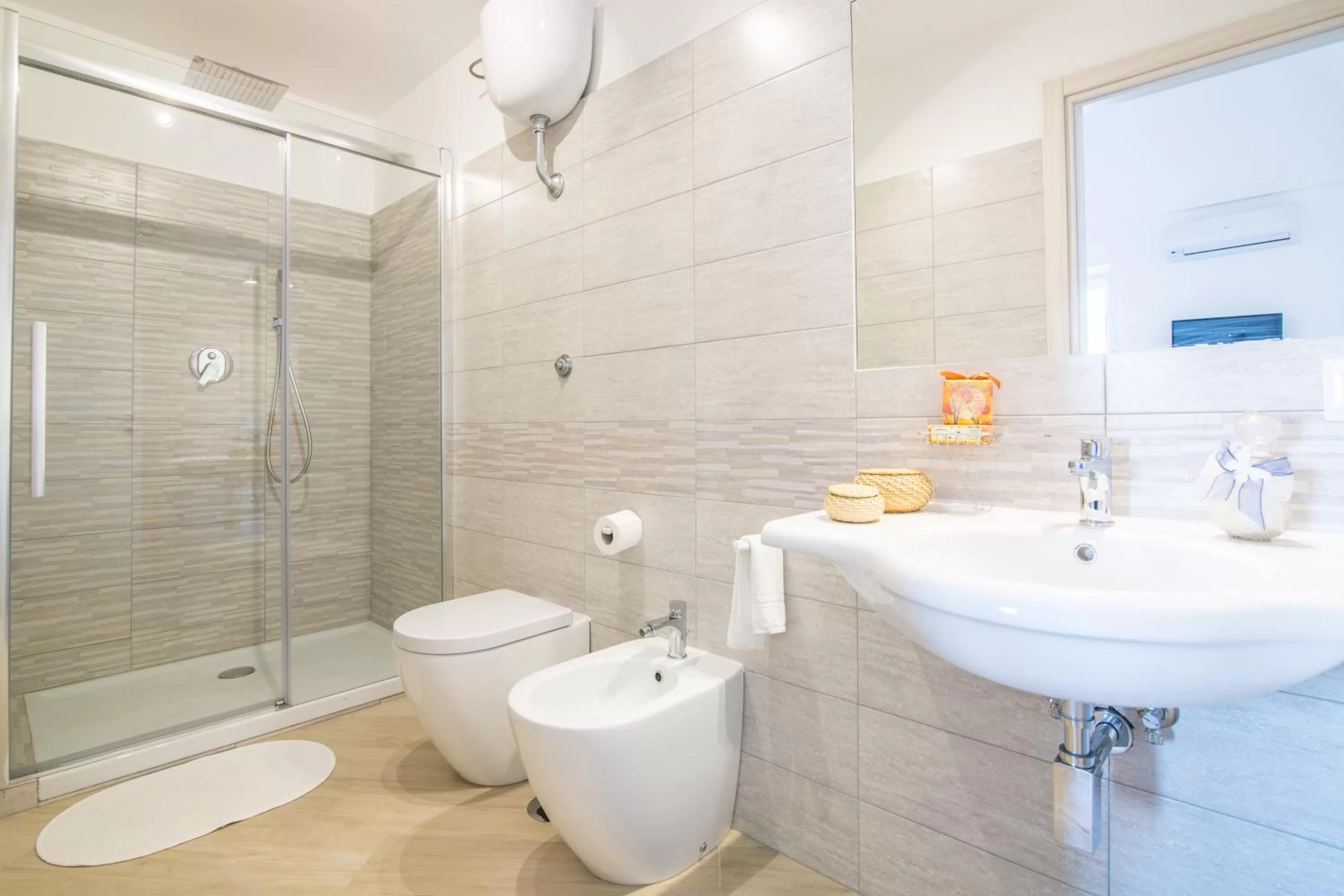 Shower in Villa Mariagiovanna