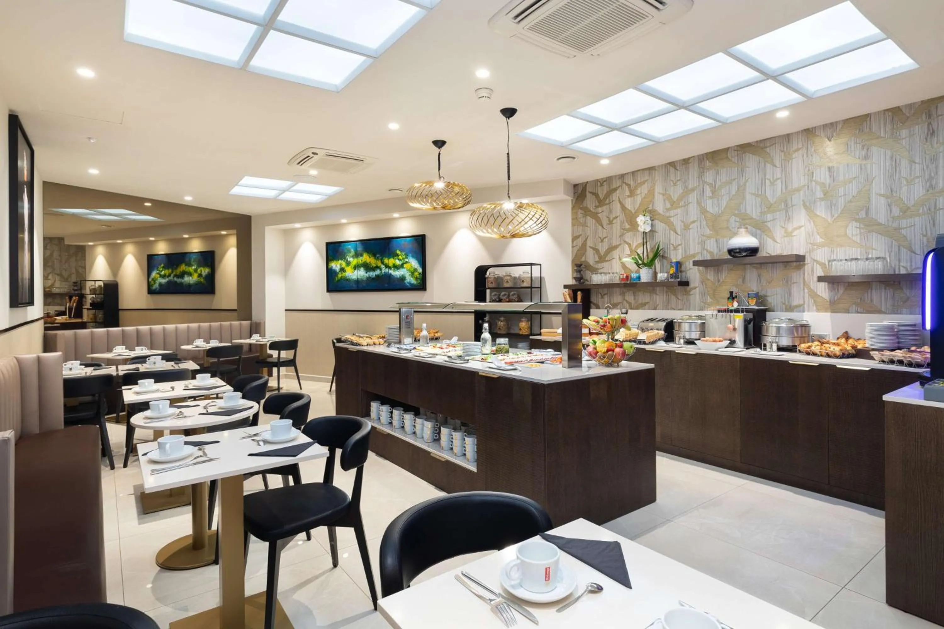 Restaurant/places to eat in Best Western Plus Hôtel Massena Nice