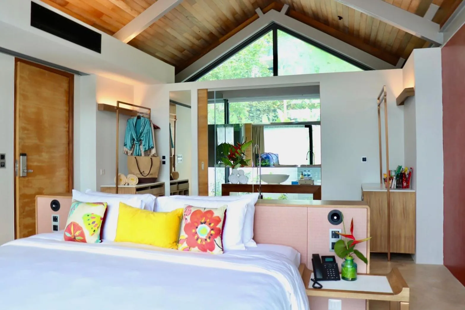 Bedroom, Bed in Island Escape Burasari