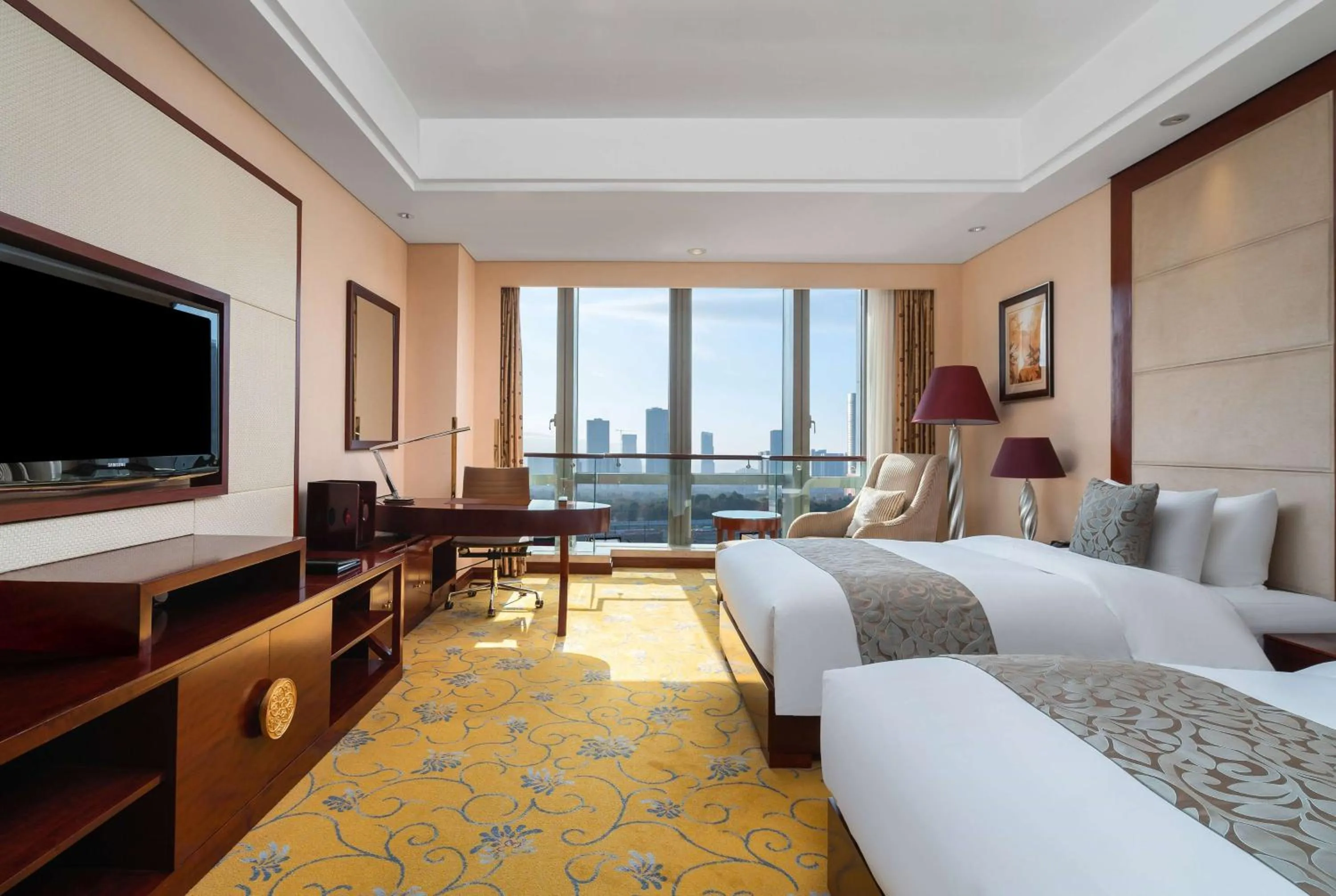 Photo of the whole room in Howard Johnson Tropical Garden Plaza Kunming Chenggong