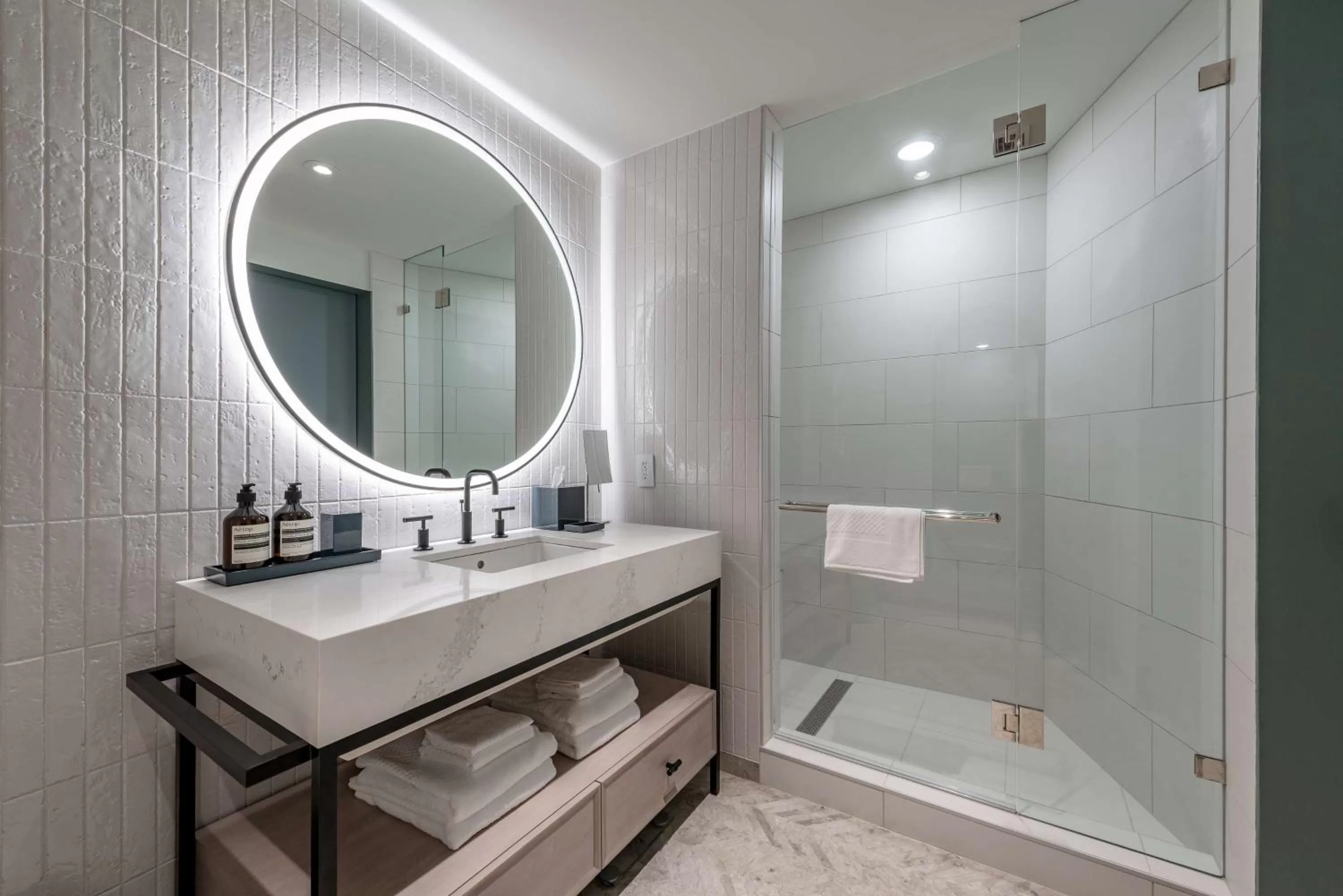 Bathroom in The Morrow Washington Dc, Curio Collection By Hilton