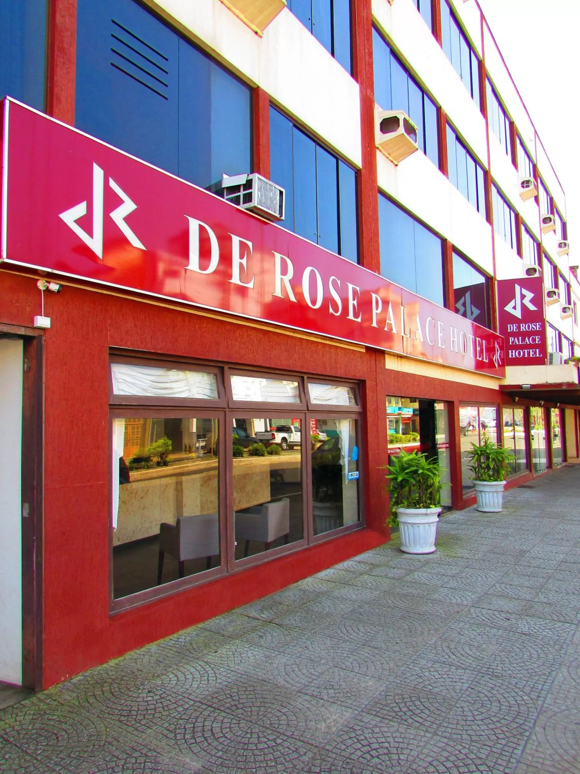 Property building in De Rose Palace Hotel